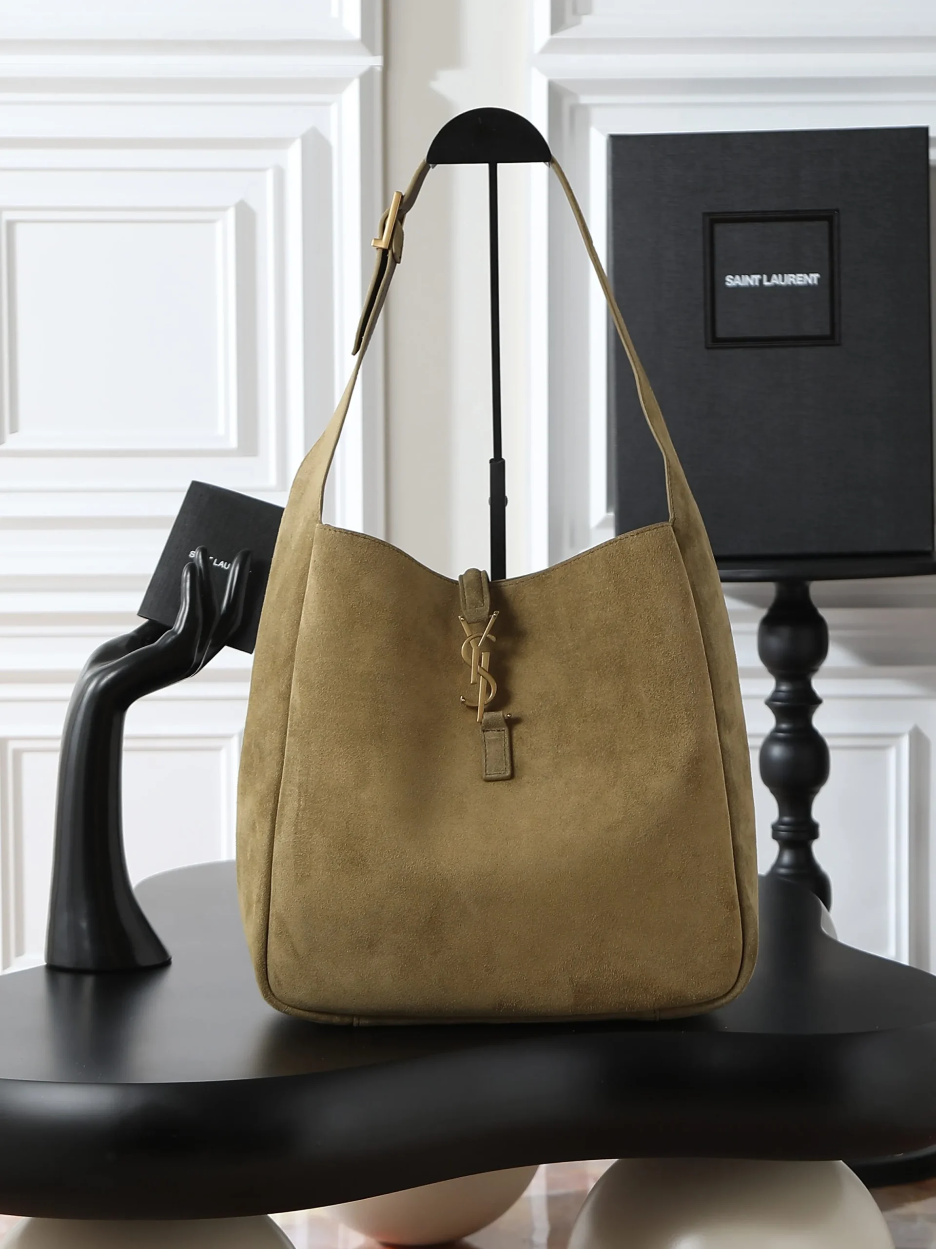 Alternative view of YSL LE 5 à 7 Supple Large in Suede 753837