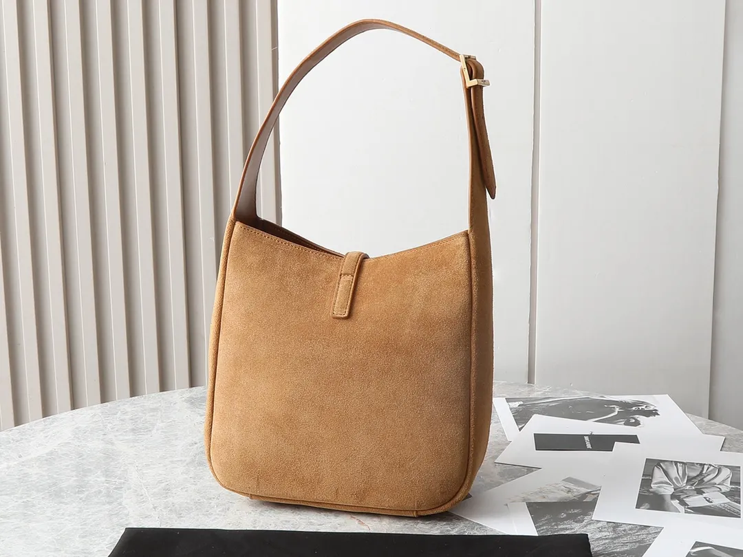YSL LE 5 à 7 Supple Small in suede 713938 - 图片 4