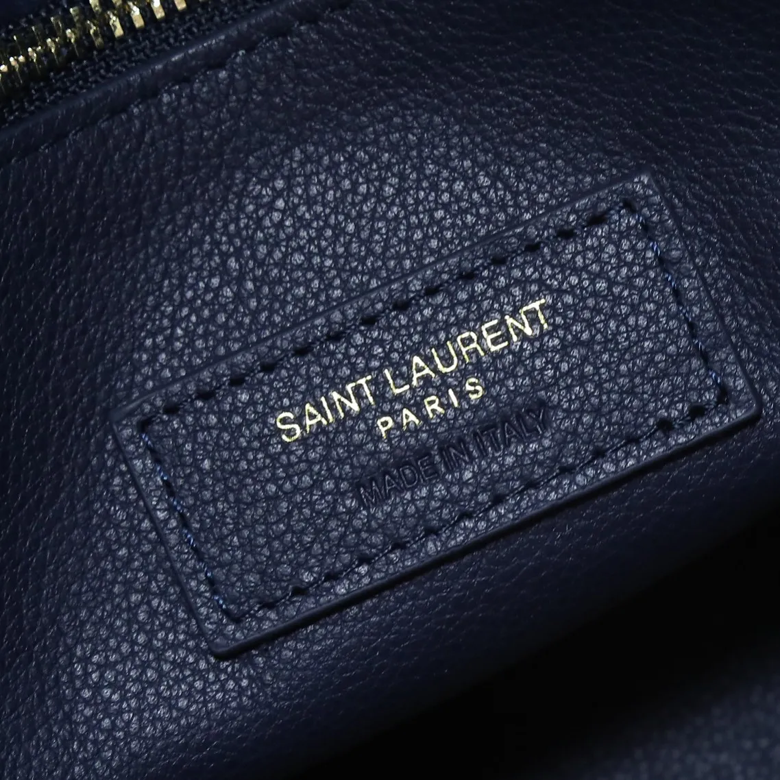 YSL LE 5 à 7 Supple Small in grained leather 713938 - 图片 7