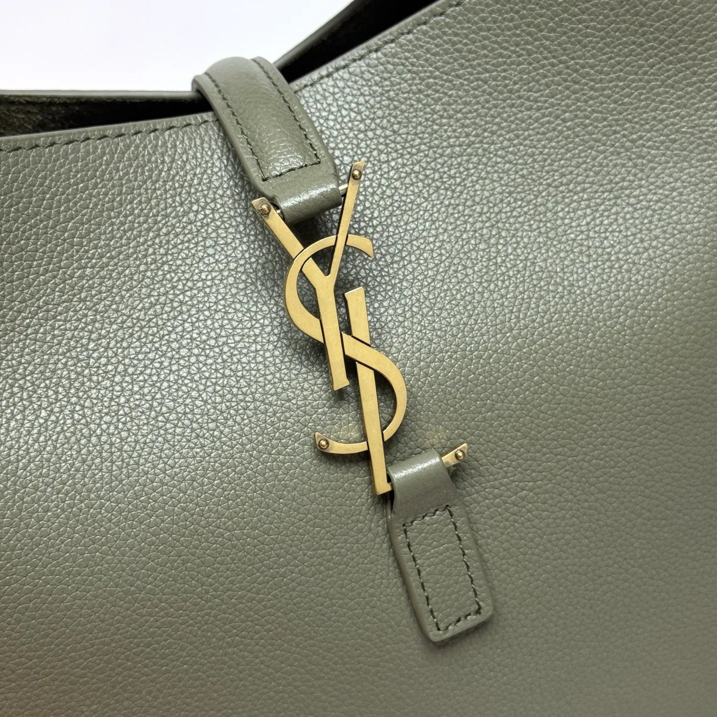 YSL LE 5 à 7 Supple Small in grained leather 713938 - 图片 6