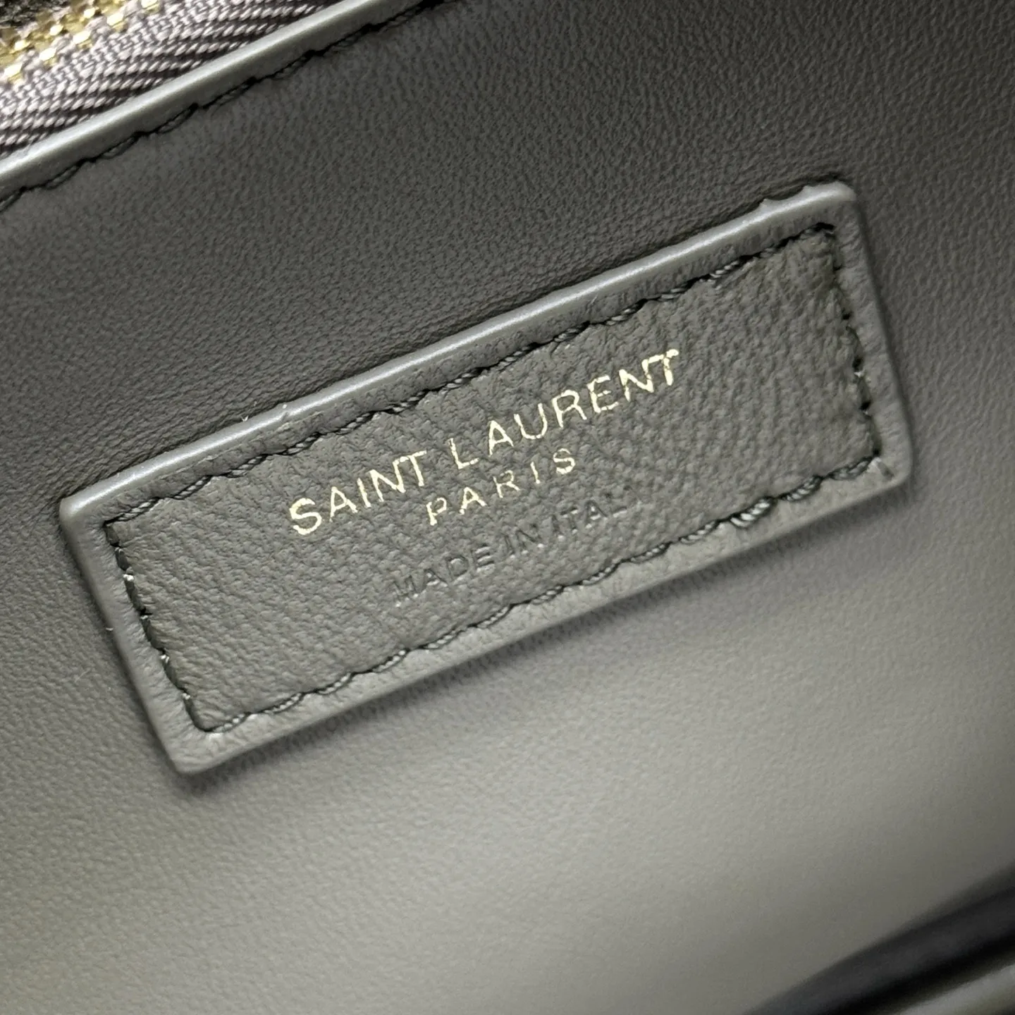 YSL LE 5 à 7 Supple Small in grained leather 713938 - 图片 9