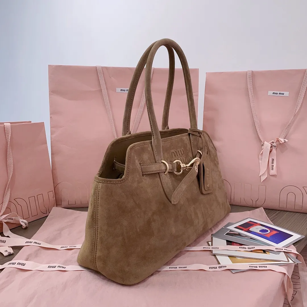 Miu Miu Aventure Large Suede Bag 5BG310 - 图片 3