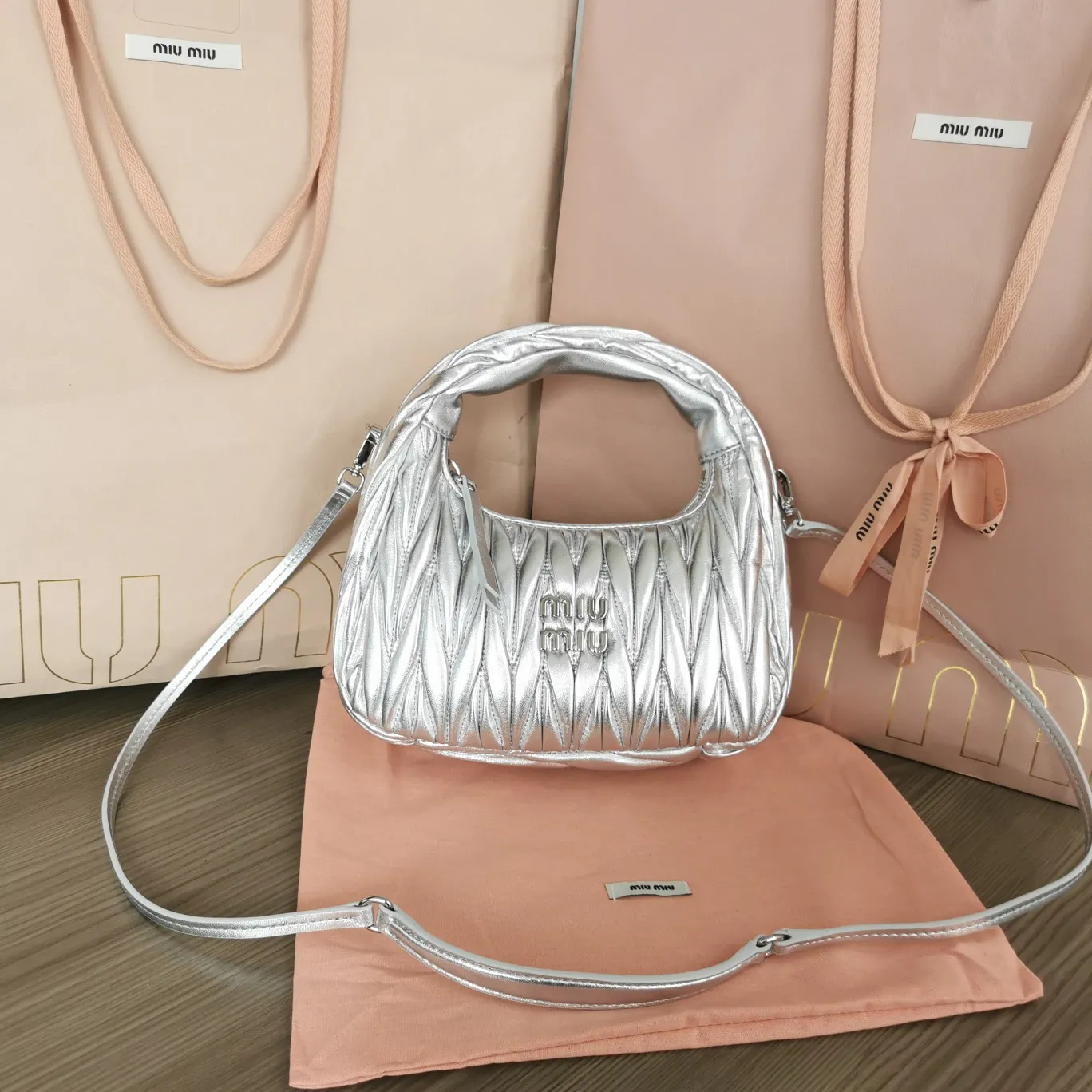 Alternative view of MiuMiu Wander matelass?? nappa leather hobo bag 5BC125