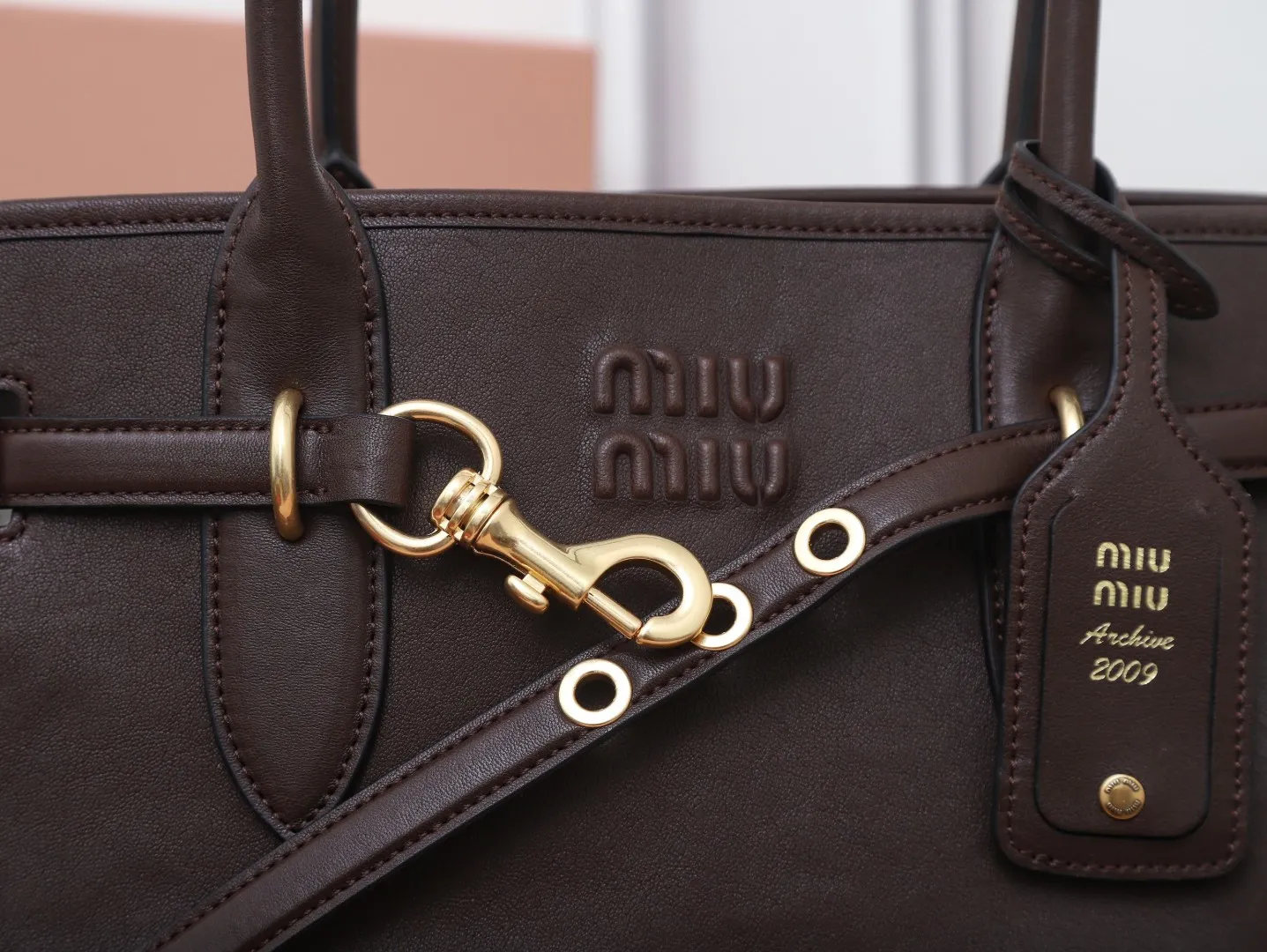 MiuMiu Aventure nappa leather bag 5BG310 - 图片 8