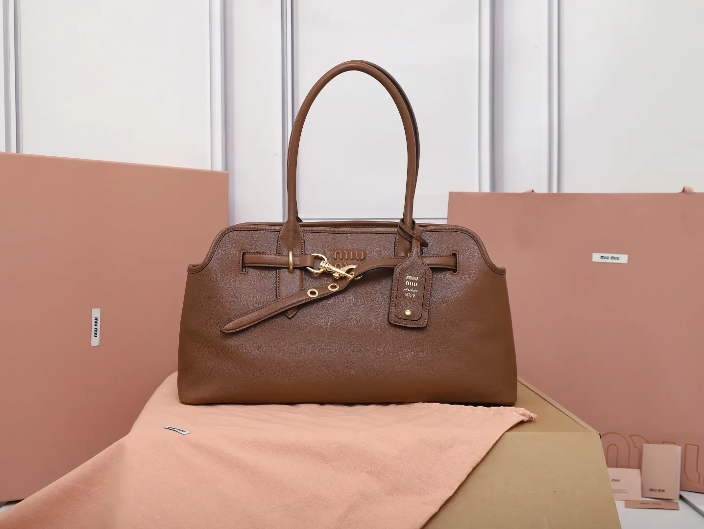 Alternative view of MiuMiu Aventure nappa leather bag 5BG310