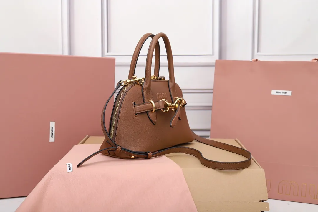 MiuMiu Aventure nappa leather top-handle bag 5BB169 - 图片 3