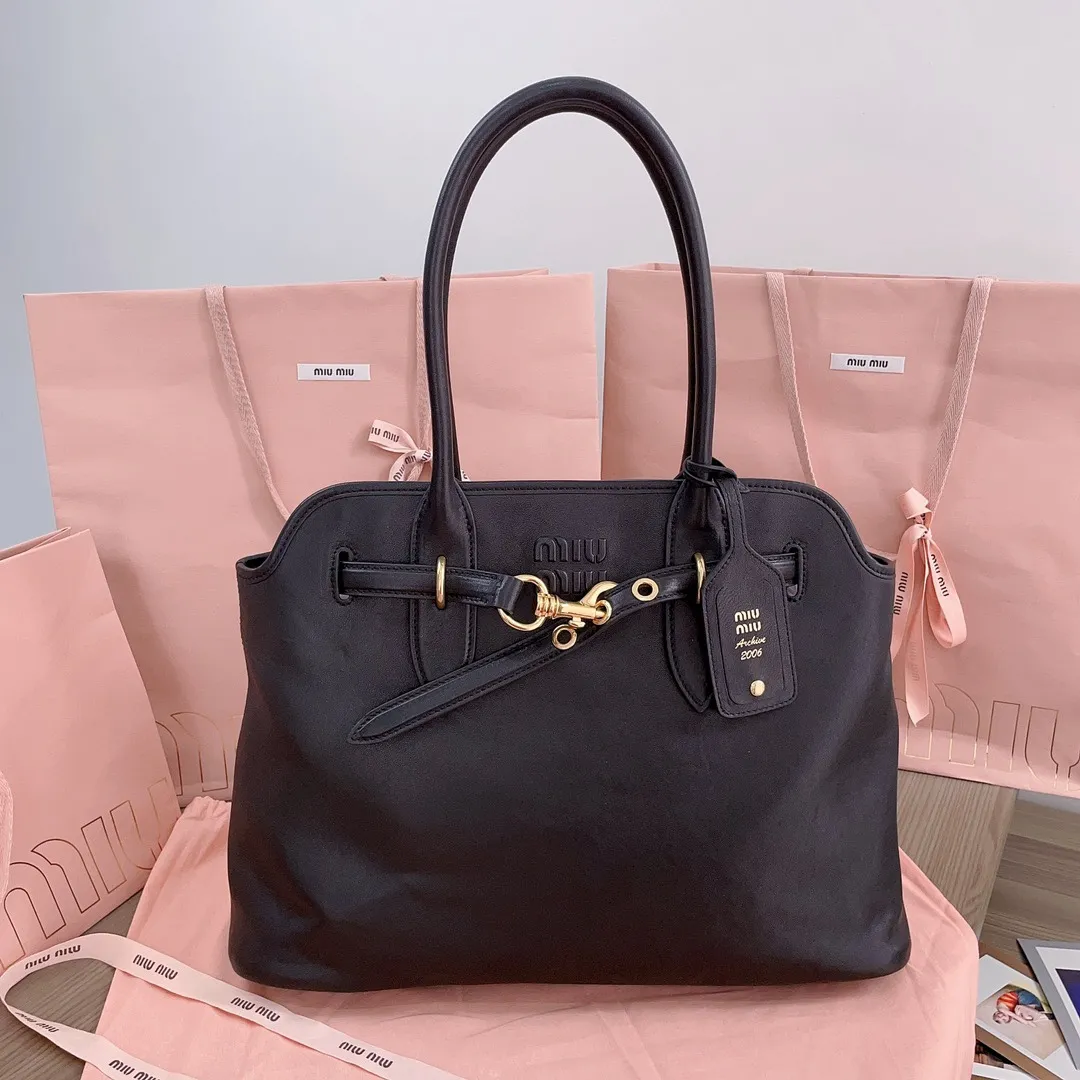 Alternative view of MiuMiu Aventure nappa leather bag 5BG291