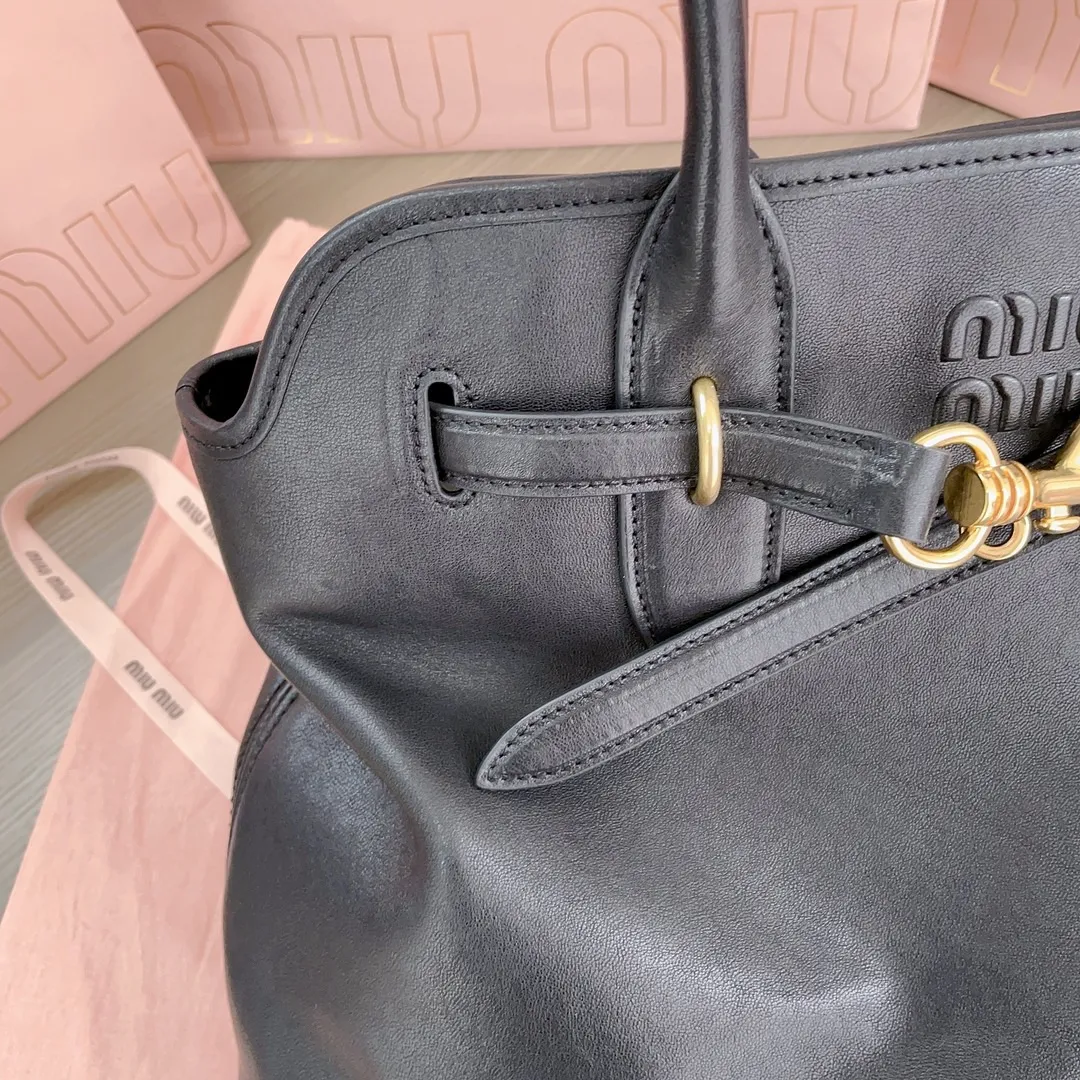MiuMiu Aventure nappa leather bag 5BG291 - 图片 8