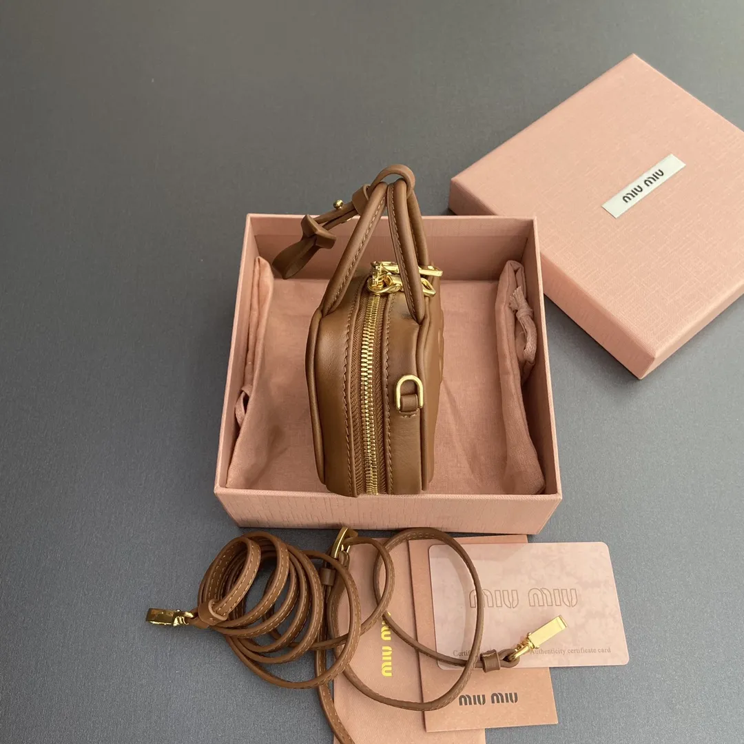 MiuMiu Beau leather micro-bag 5NR036 - Image 5