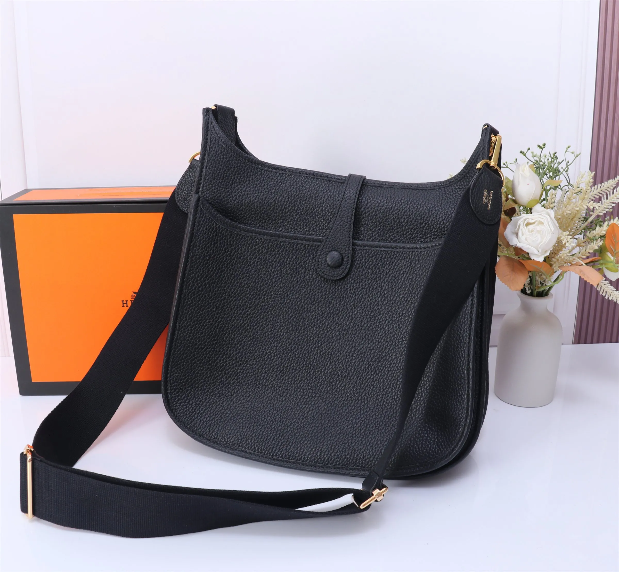 Herm??s Evelyne TPM Black Clemence Gold Hardware - 图片 3