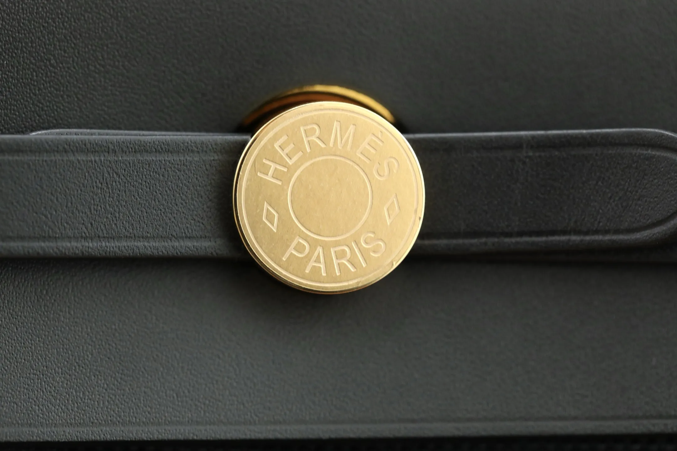 Herm??s Herbag Zip 20 Mini Black Toile Militaire Canvas and Black Vache Hunter Gold Hardware - 图片 7