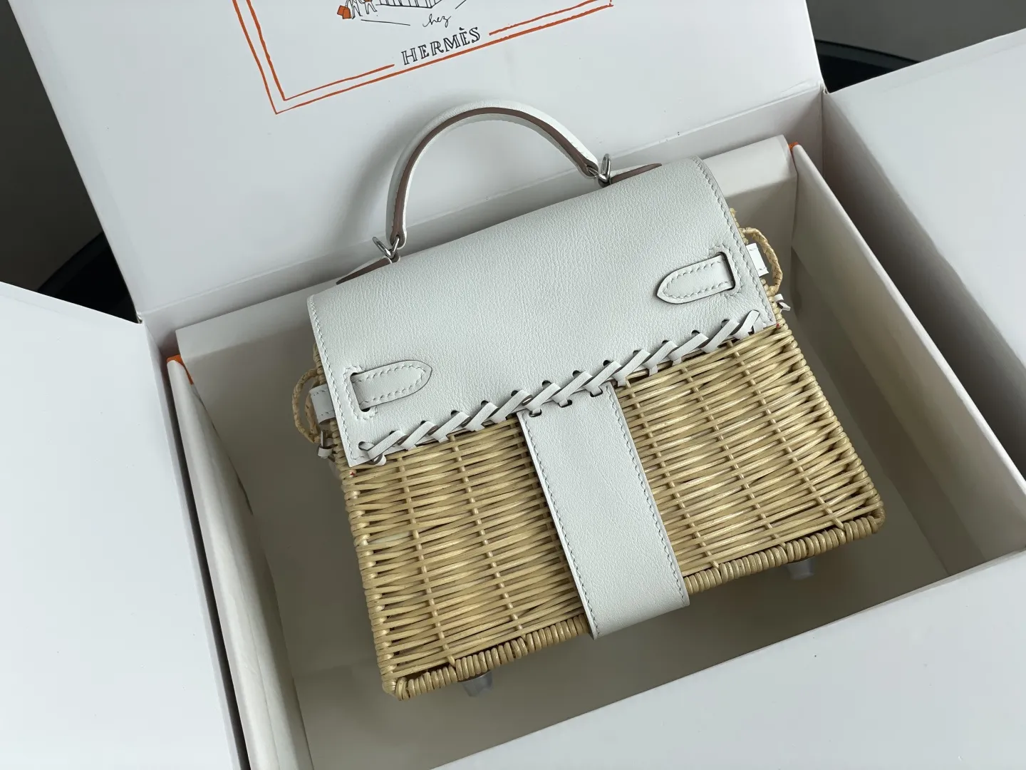 Herm??s Mini Picnic Kelly 20 White Swift and Osier Wicker Palladium Hardware - 图片 3