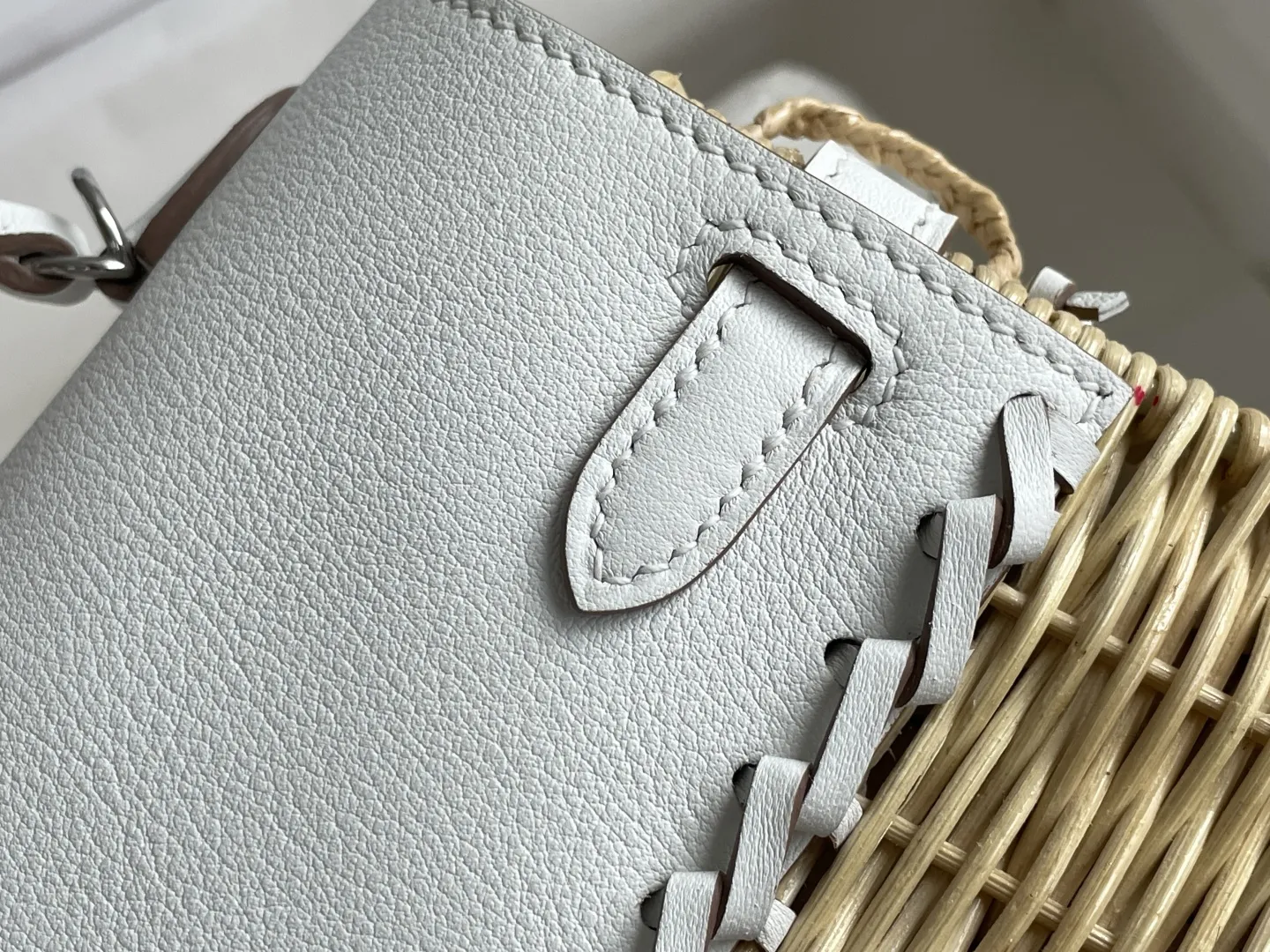 Herm??s Mini Picnic Kelly 20 White Swift and Osier Wicker Palladium Hardware - 图片 7
