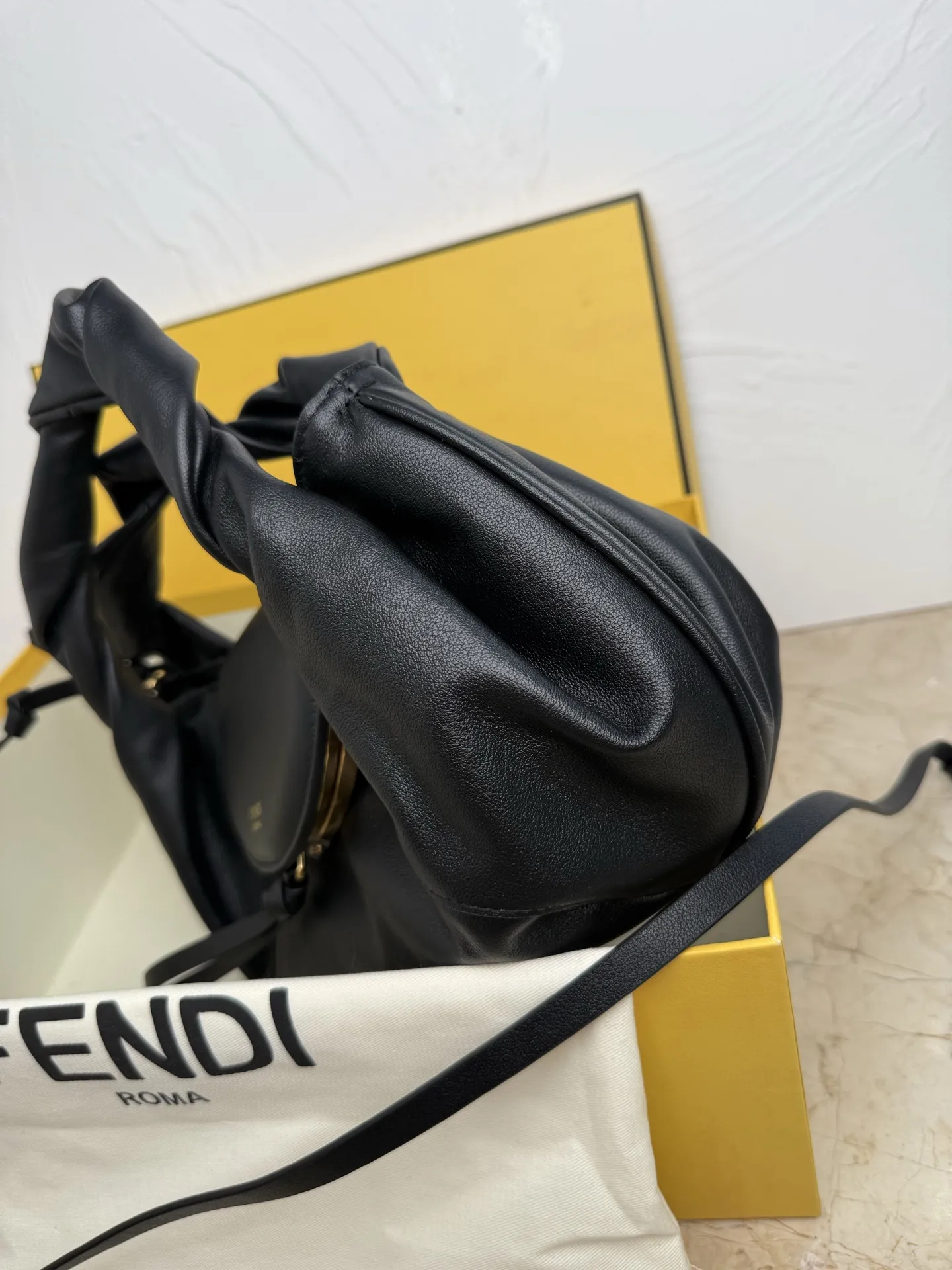 Fendi Spy Small Black leather bag 8BR838 - 图片 4