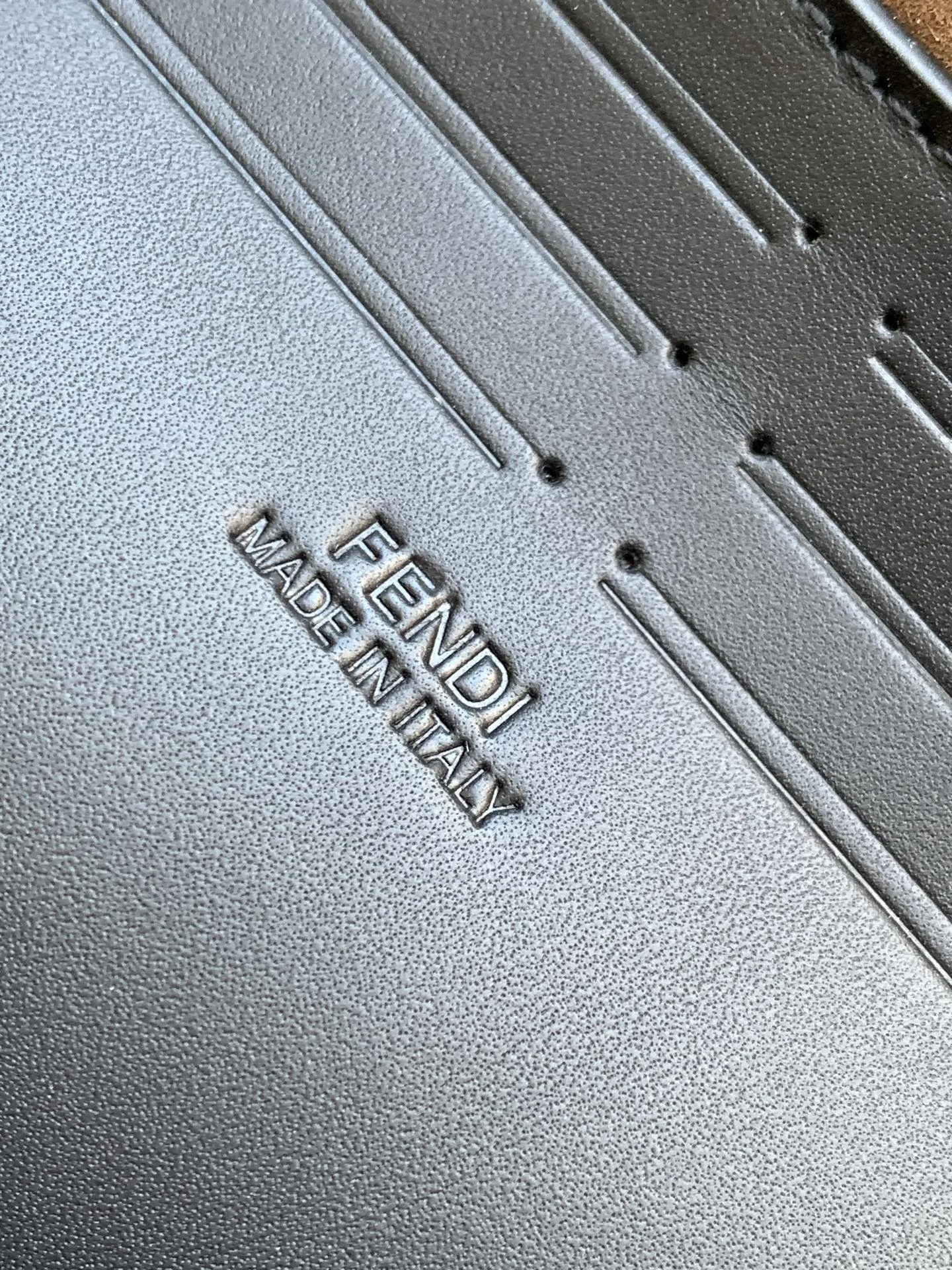 Fendi Soft Trunk Baguette 7VA565 - Image 10