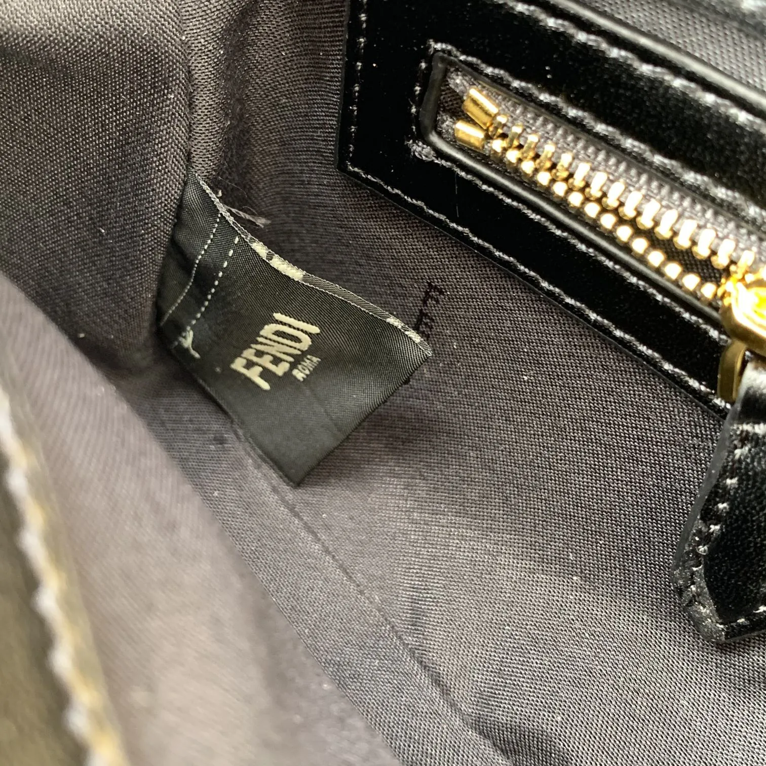 Fendi Baguette Black leather bag 8BR600 - Image 10