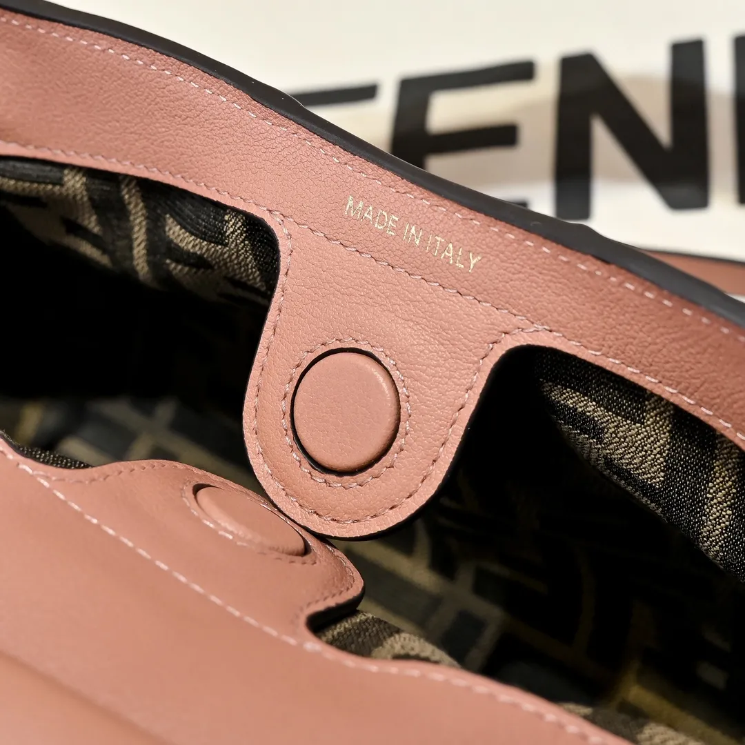 Fendi Spy Small Pink leather bag 8BR838 - Image 8