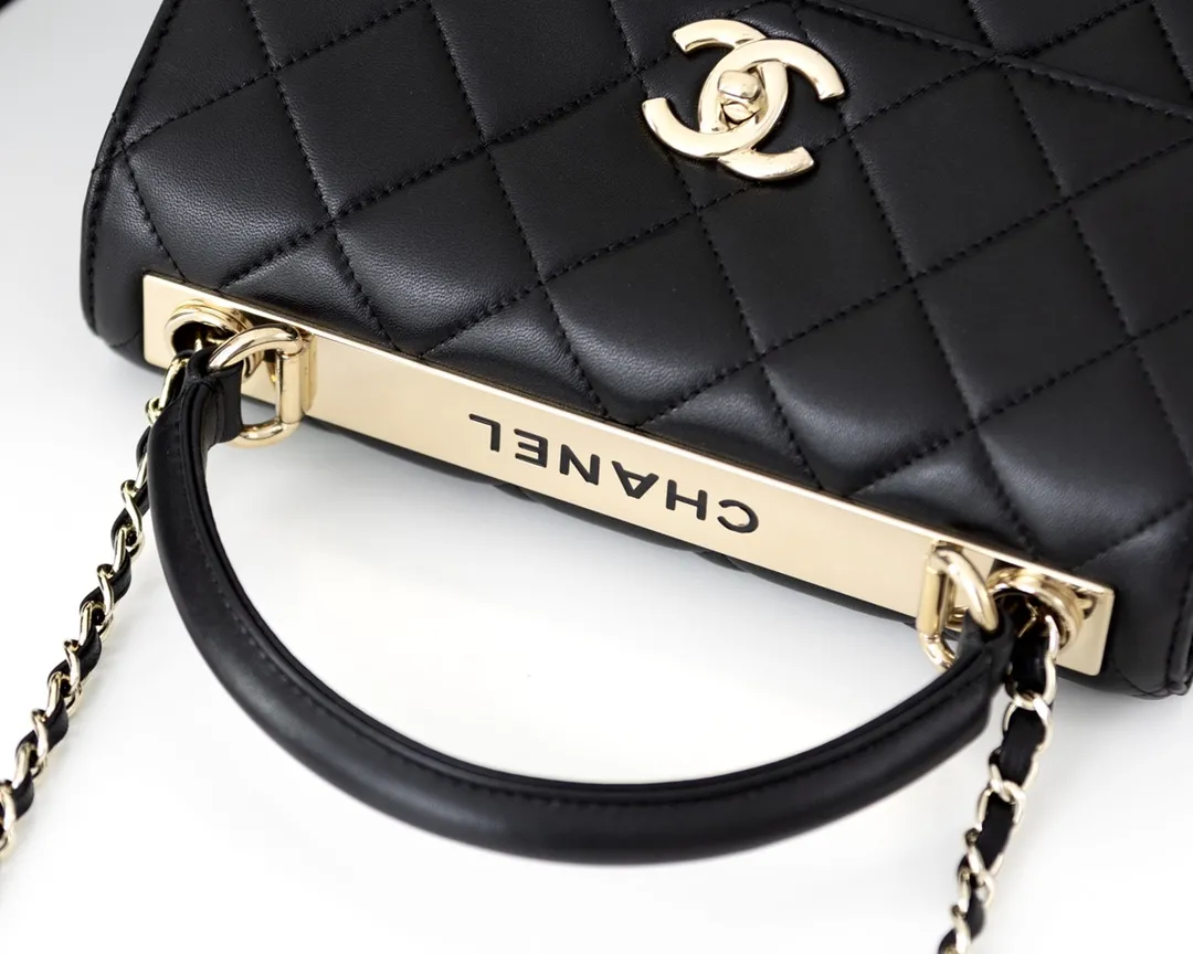 Chanel Small Quilted Lambskin Trendy CC Flap A92236 - Image 7