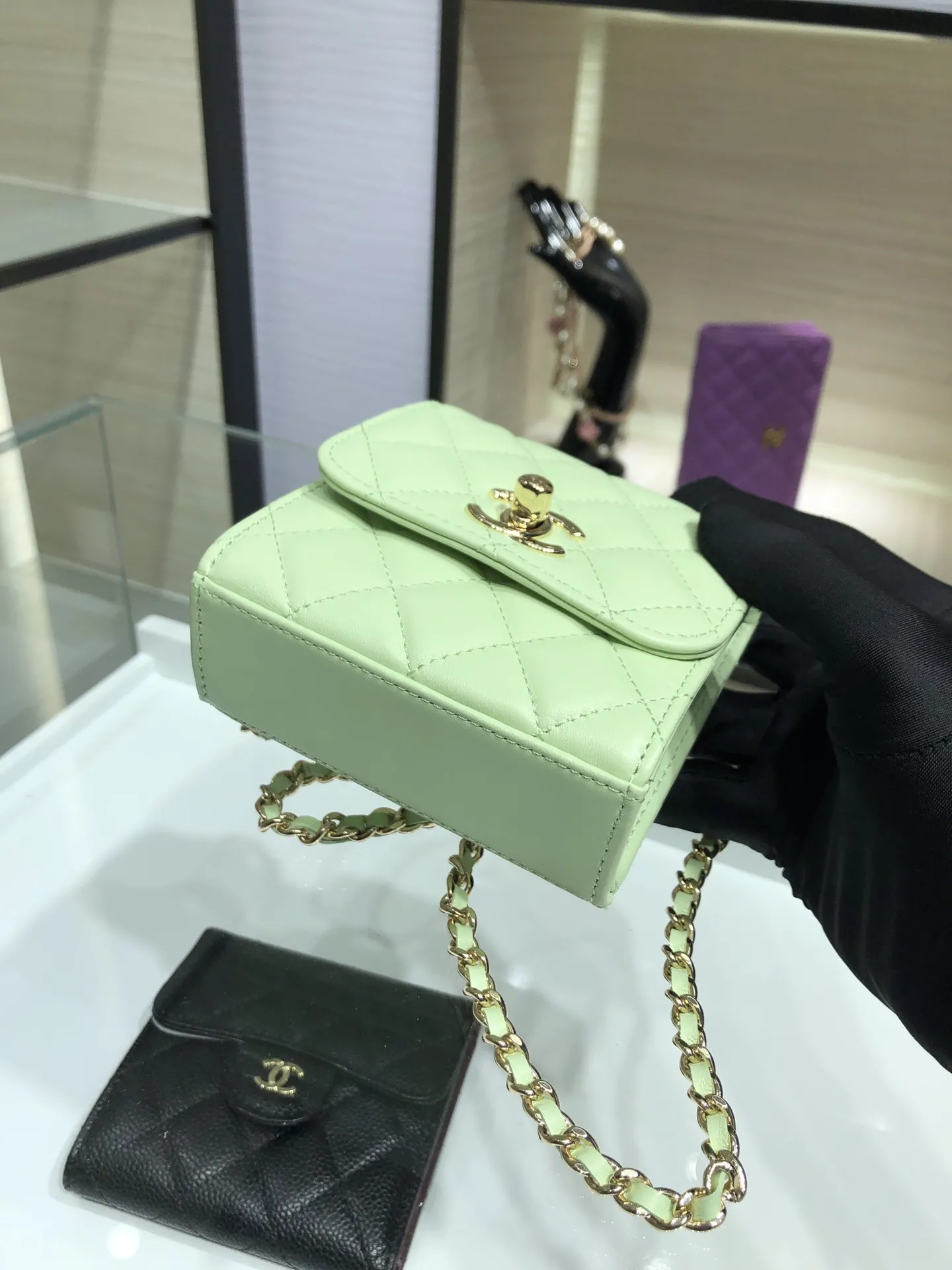 Chanel Quilted Lambskin Trendy Cc Mini Chain Wallet A81633 - Image 8