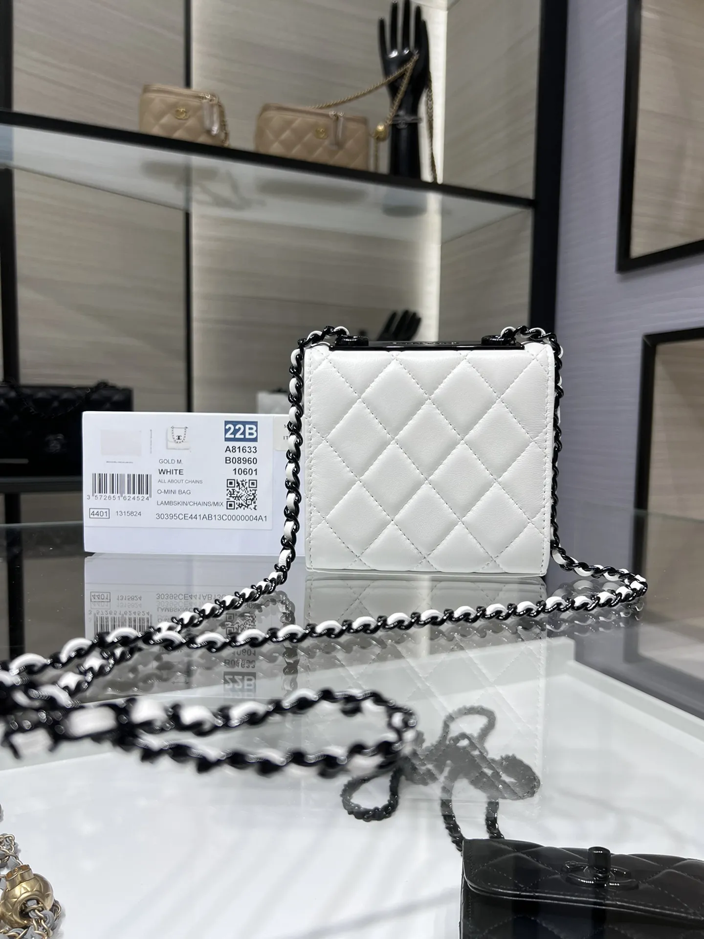 Chanel Quilted Lambskin Trendy Cc Mini Chain Wallet A81633 - Image 3