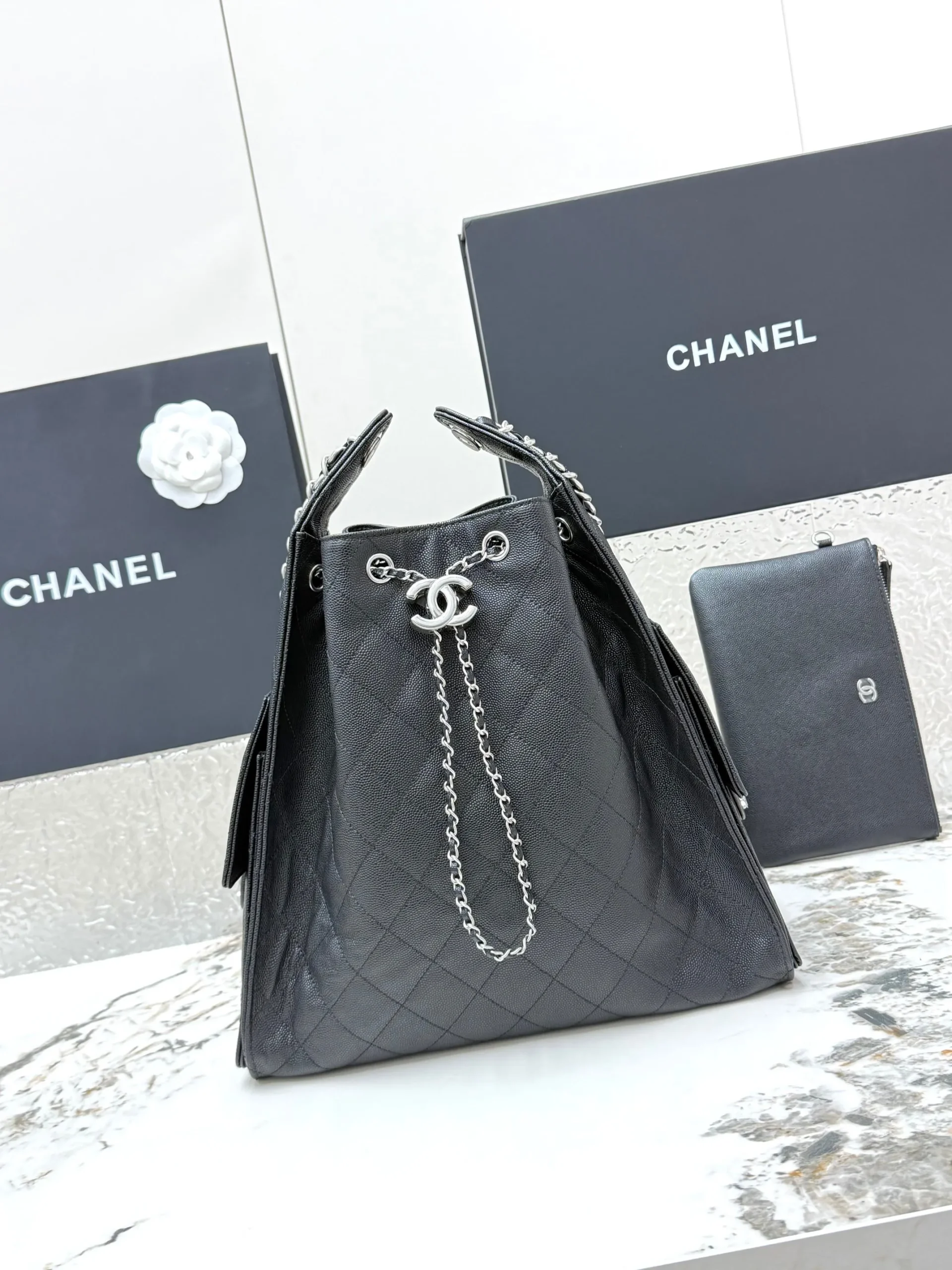 Alternative view of Chanel 25 Medium Handbag AS5311-B19