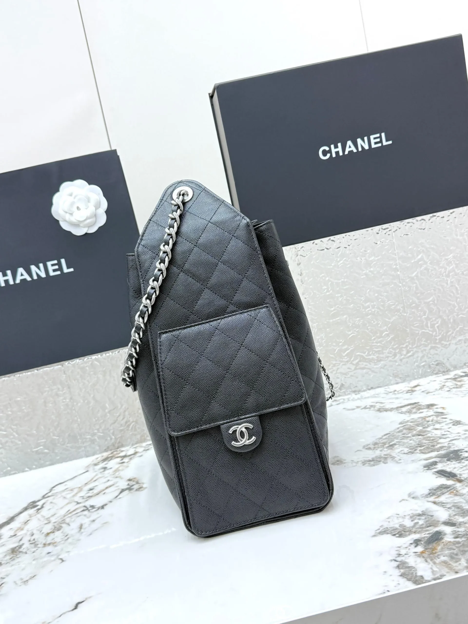 Chanel 25 Medium Handbag AS5311-B19 - 图片 3