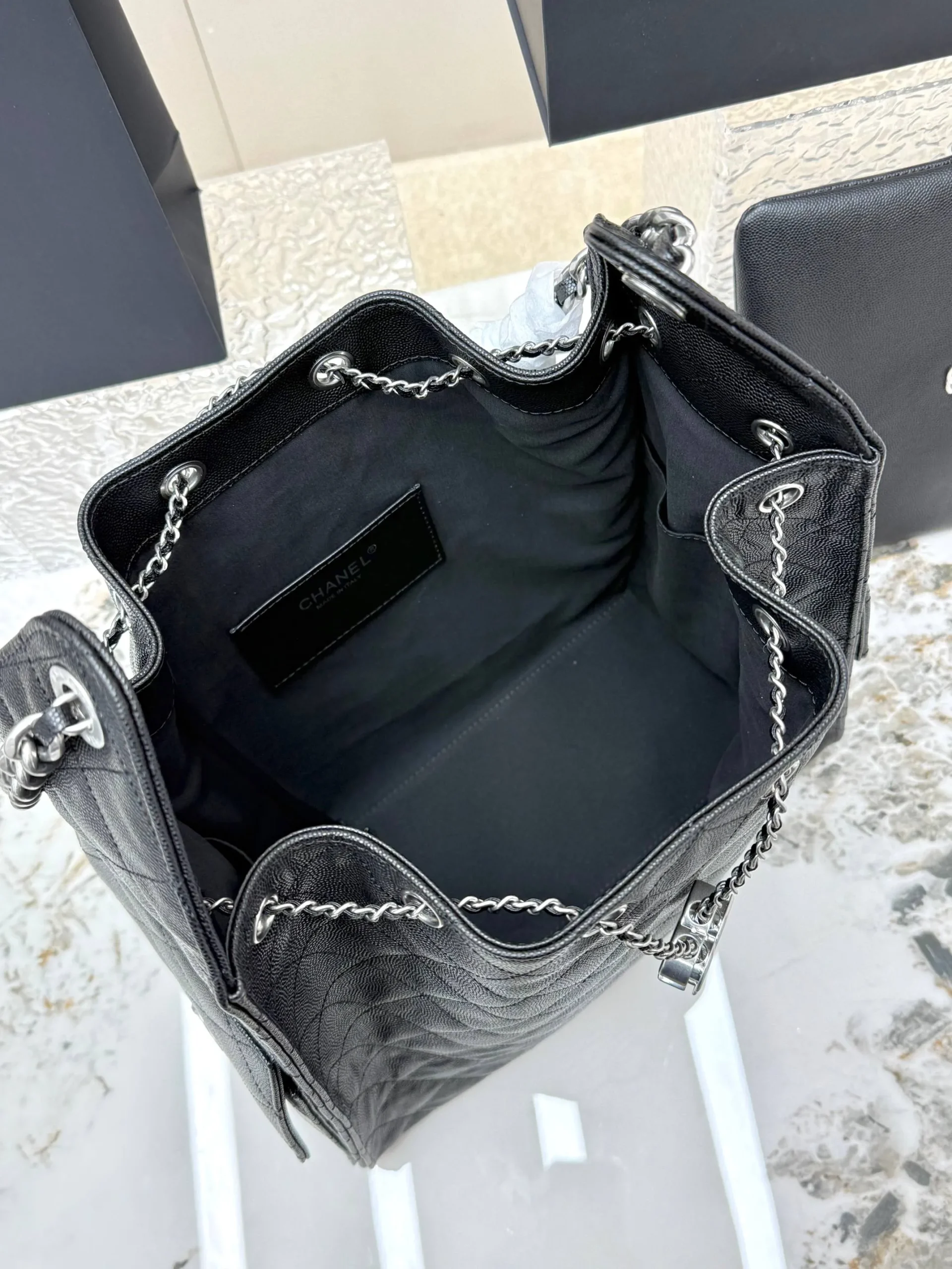 Chanel 25 Medium Handbag AS5311-B19 - 图片 7