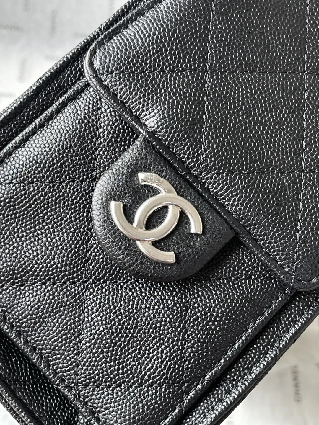 Chanel 25 Mini Handbag AS5631-B17 - Image 10