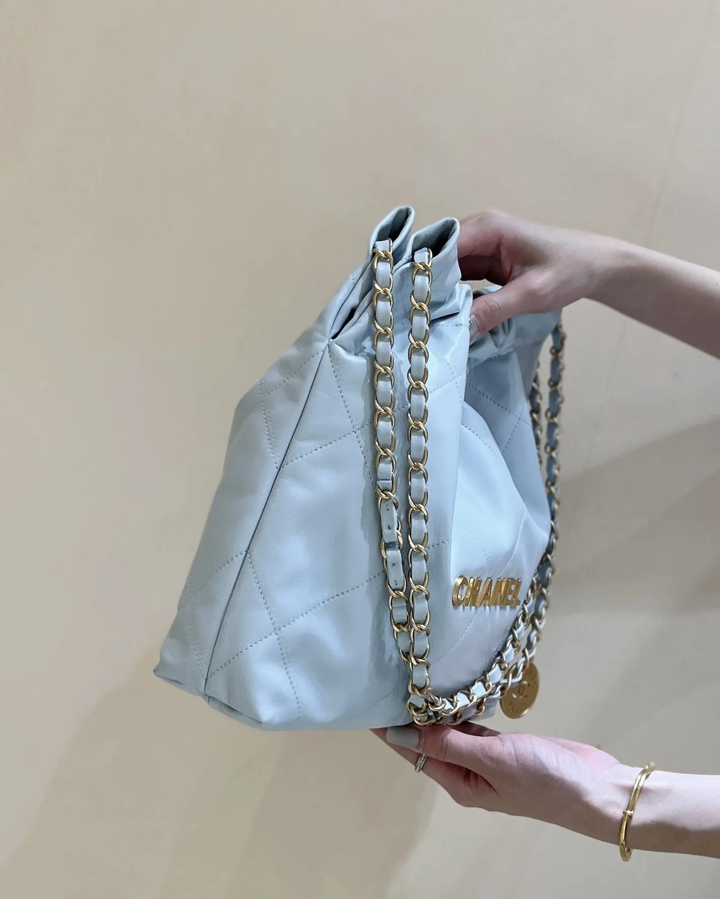 Chanel 22 Handbag?Small AS3260 - 图片 3