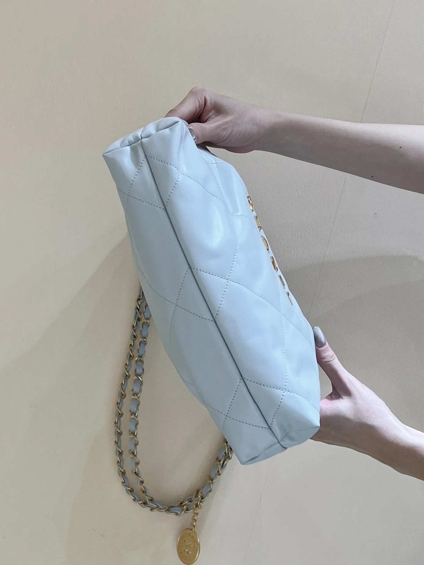 Chanel 22 Handbag?Small AS3260 - 图片 5
