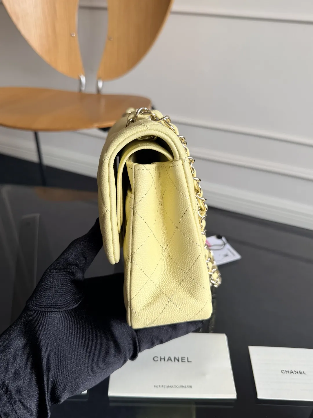 CHANEL Classic Flap Handbag Medium Lambskin Gold A01112 - 图片 5