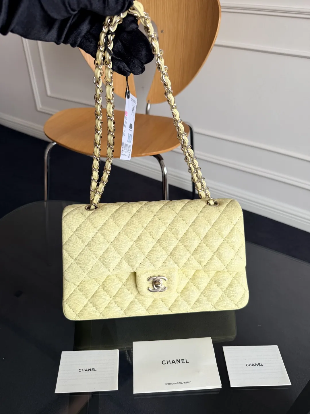 CHANEL Classic Flap Handbag Medium Lambskin Gold A01112 - 图片 8