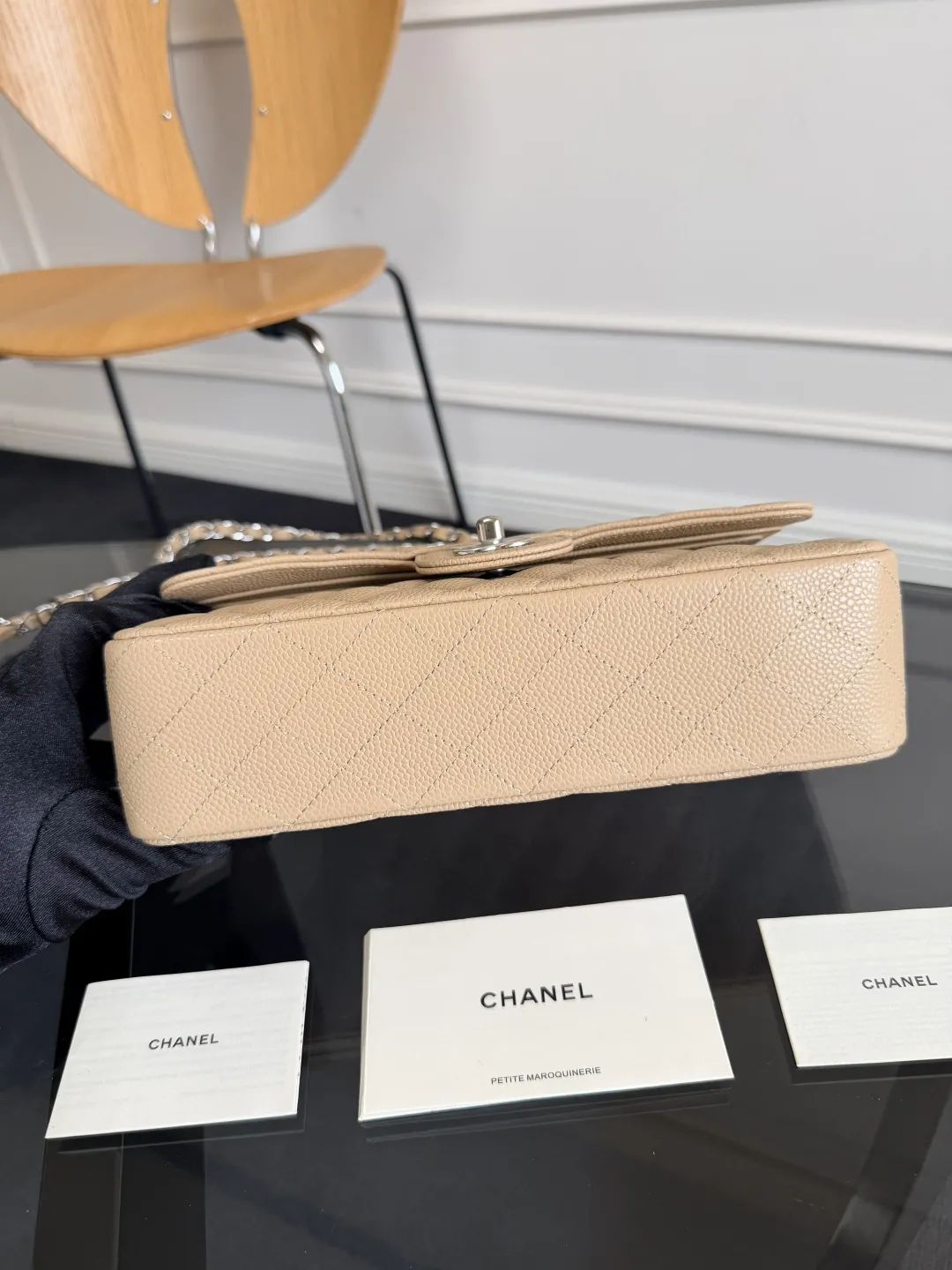 CHANEL Classic Flap Handbag Medium Caviar Silver A01112 - 图片 5