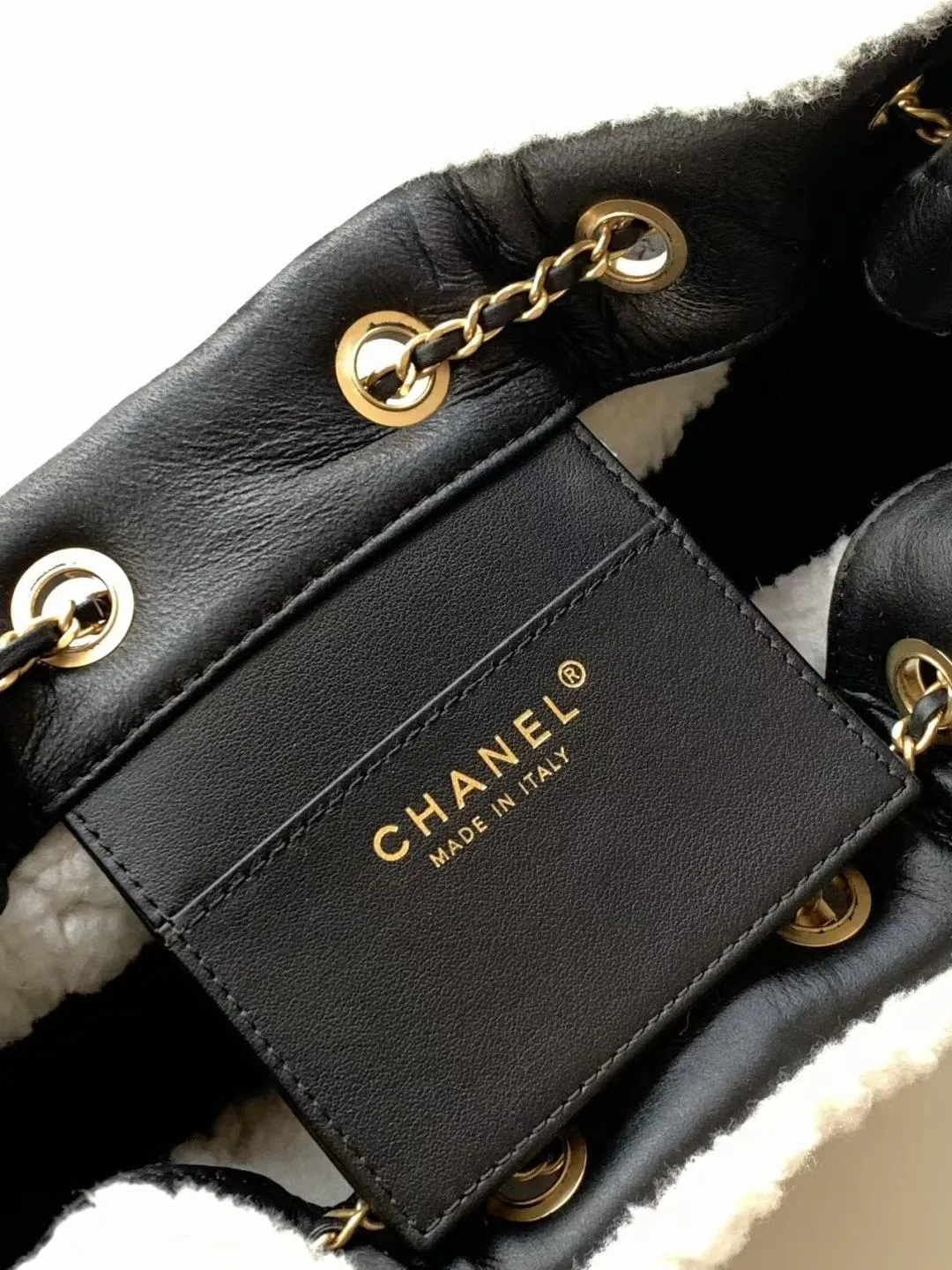 CHANEL 25 Handbag Black Quilted Leather with Shearling Trim AS5293 - Image 9