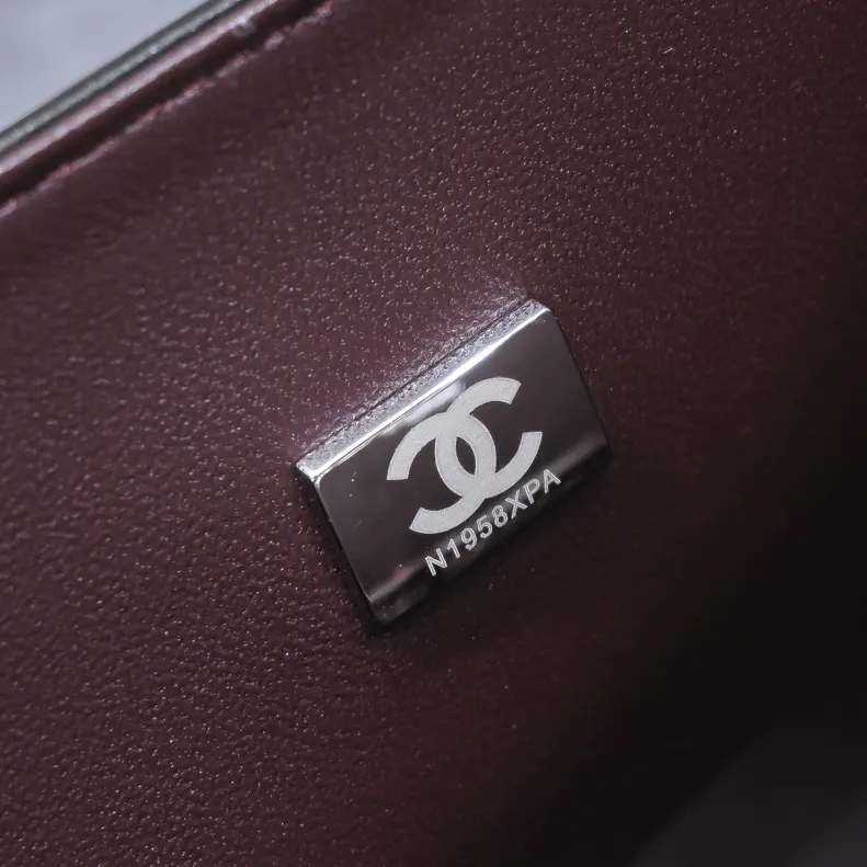 CHANEL Large Classic Flap Handbag Lambskin A58600 - 图片 10