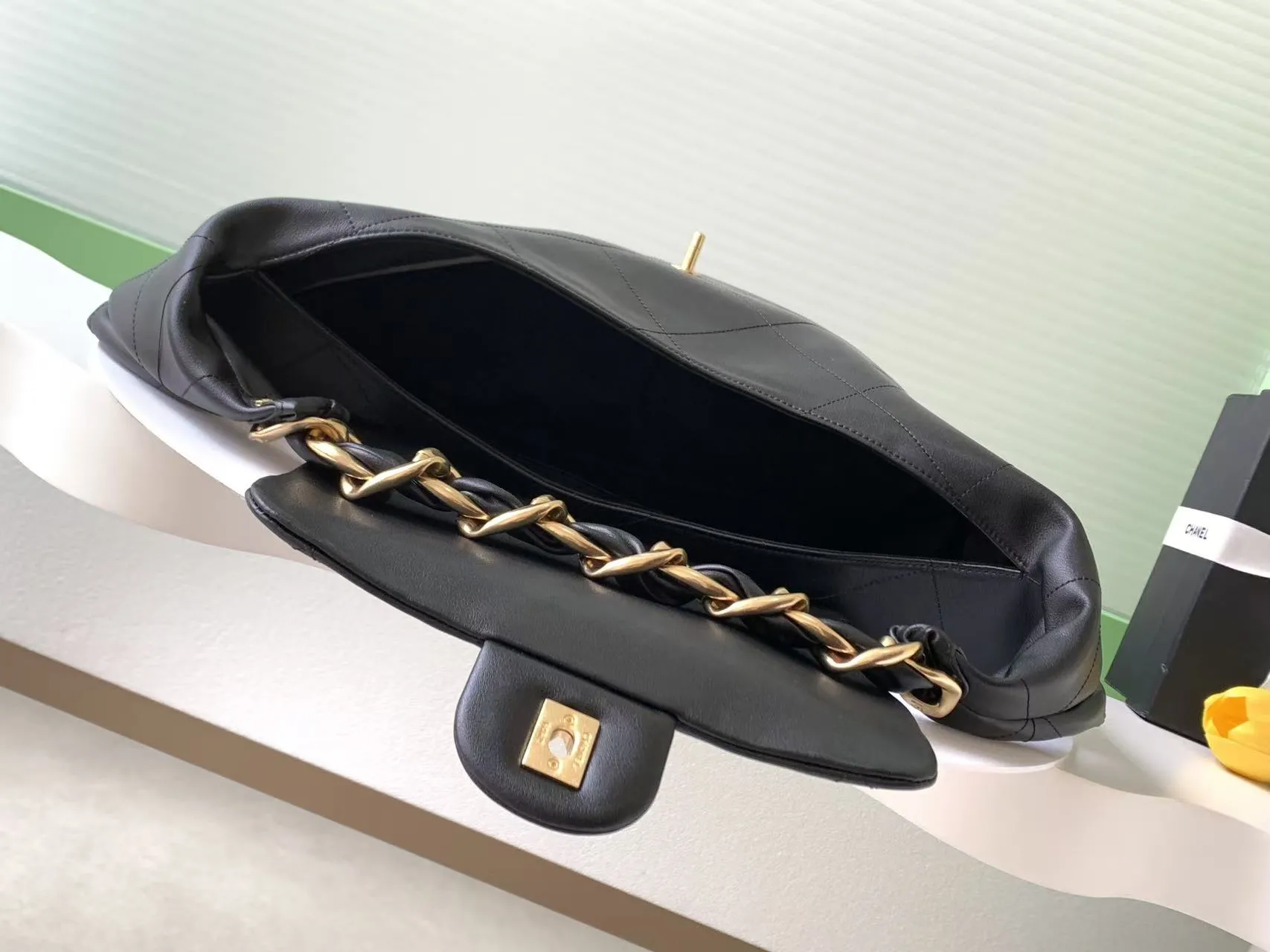 CHANEL Maxi Hobo Bag AS5839 - 图片 8