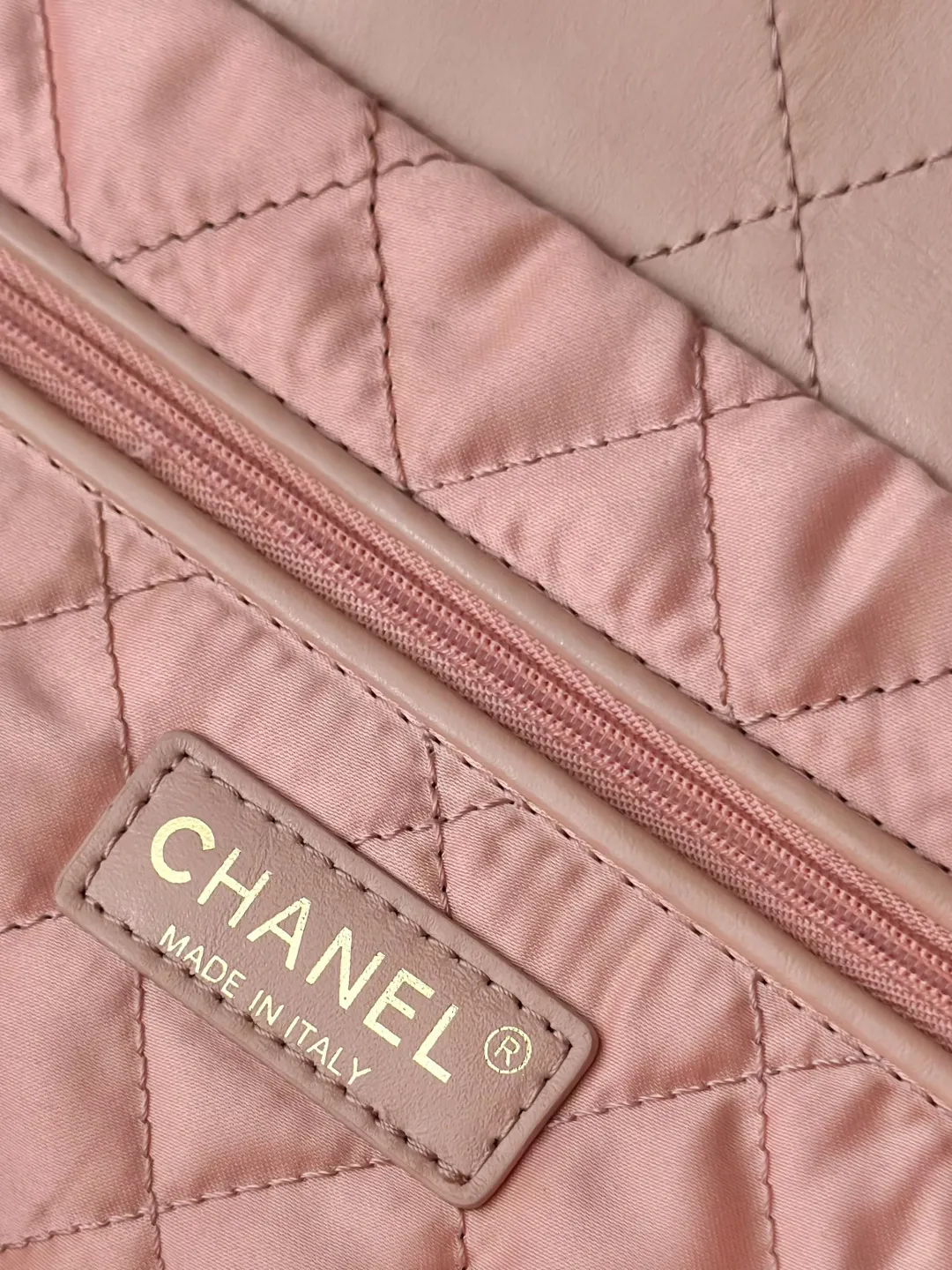 Chanel 22 Handbag Medium AS3261 - 图片 9