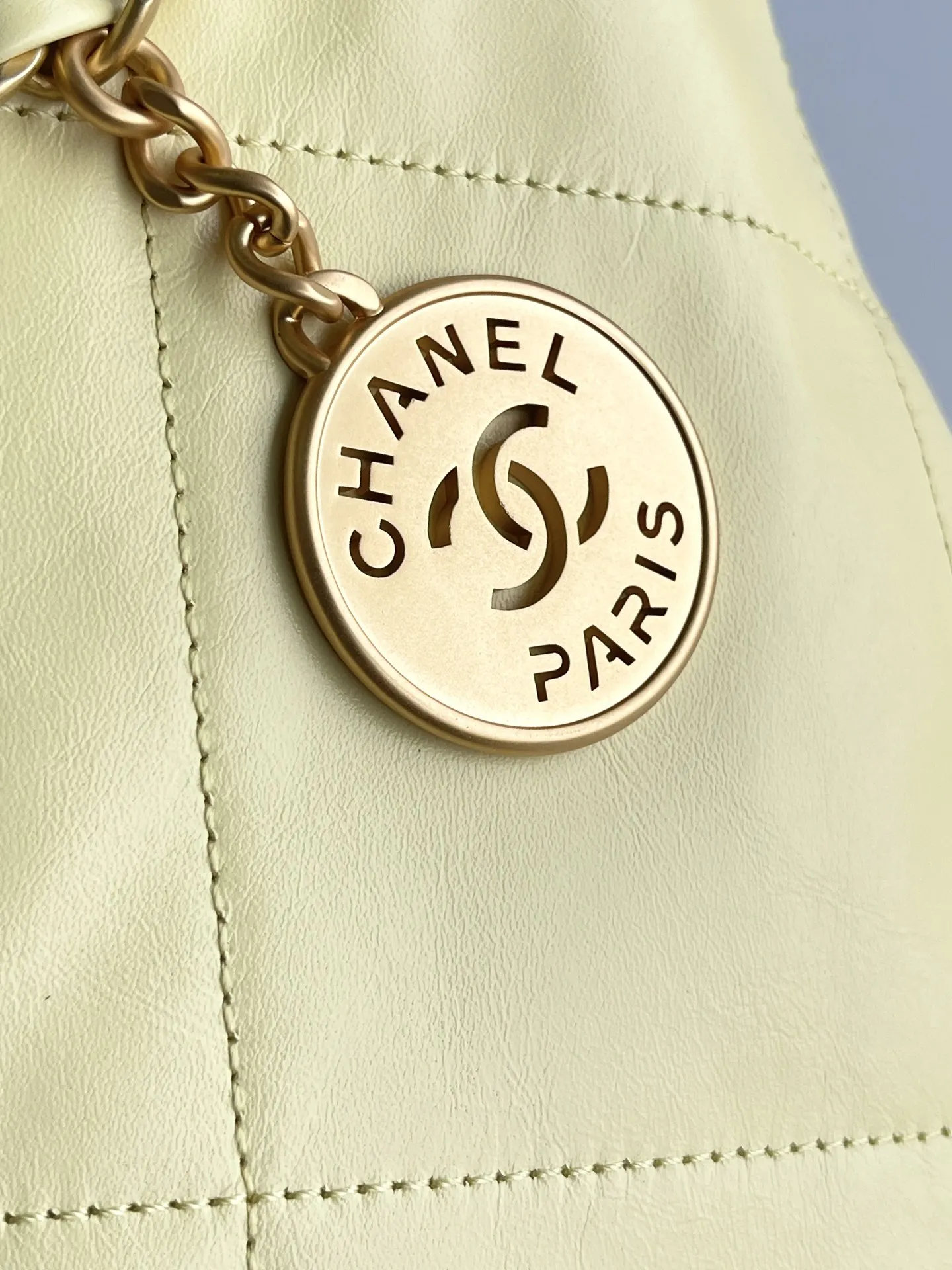 CHANEL 22 Small Handbag AS3260 - 图片 9