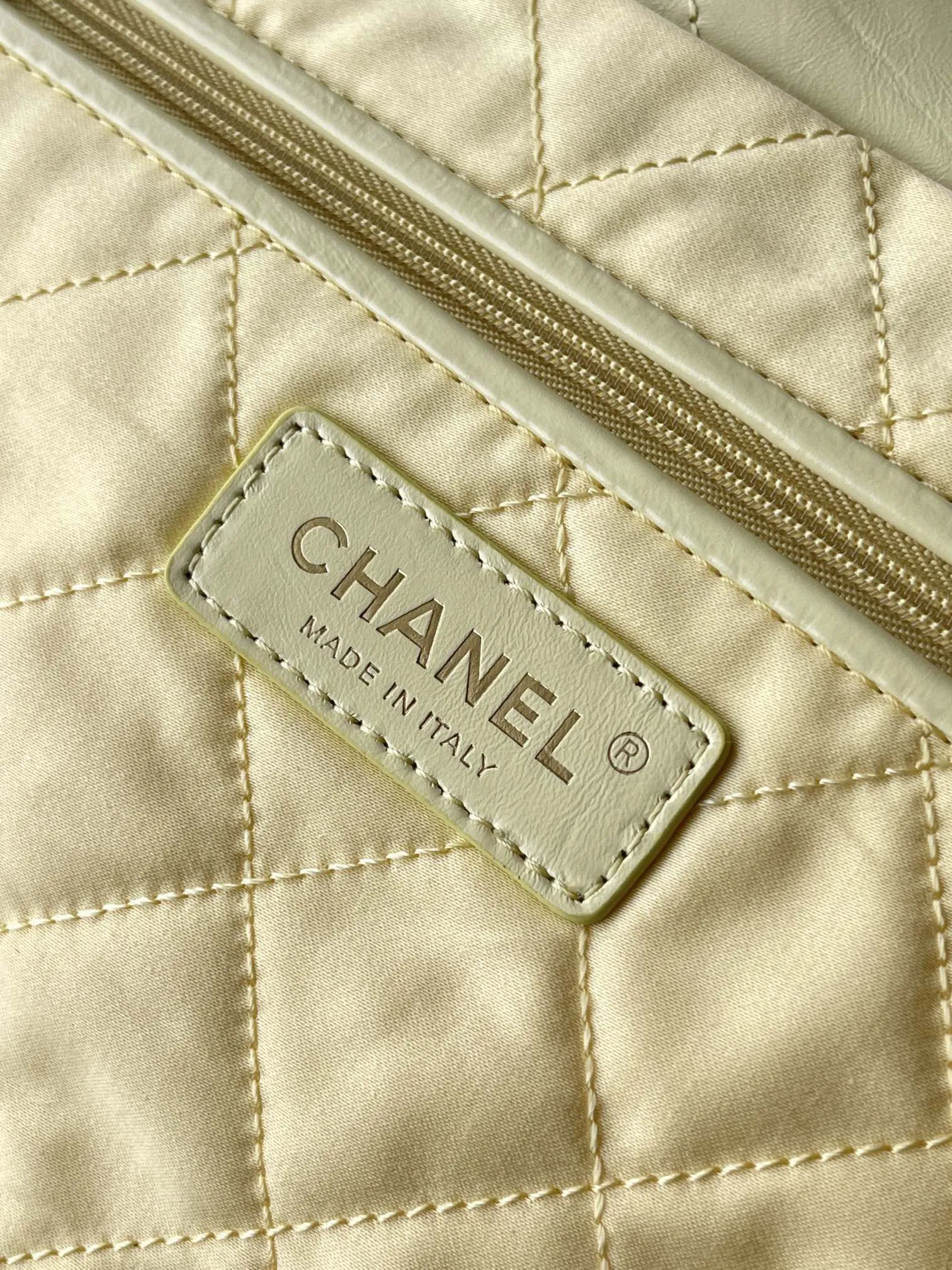 CHANEL 22 Small Handbag AS3260 - 图片 10