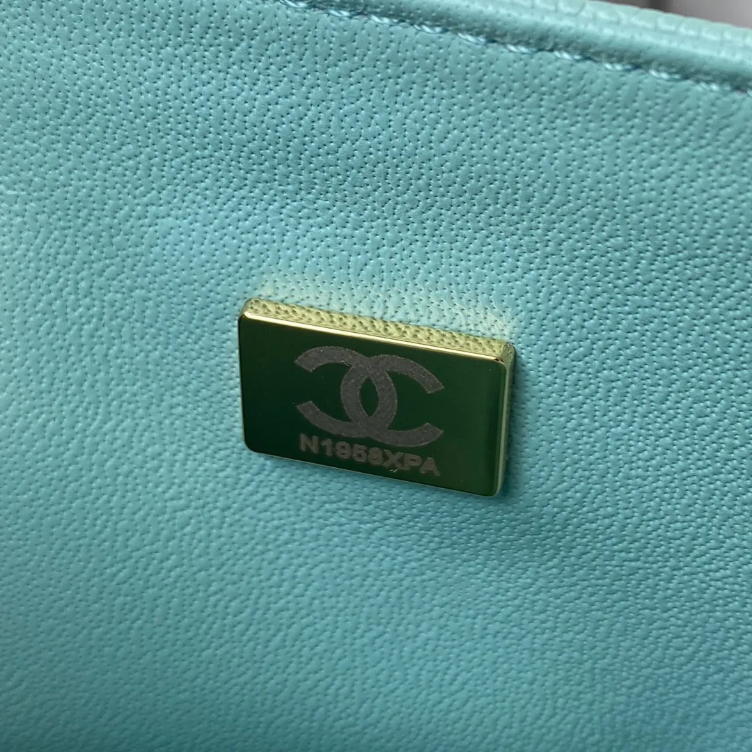 CHANEL Classic 11.12 Handbag Medium Caviar A01112 - 图片 10