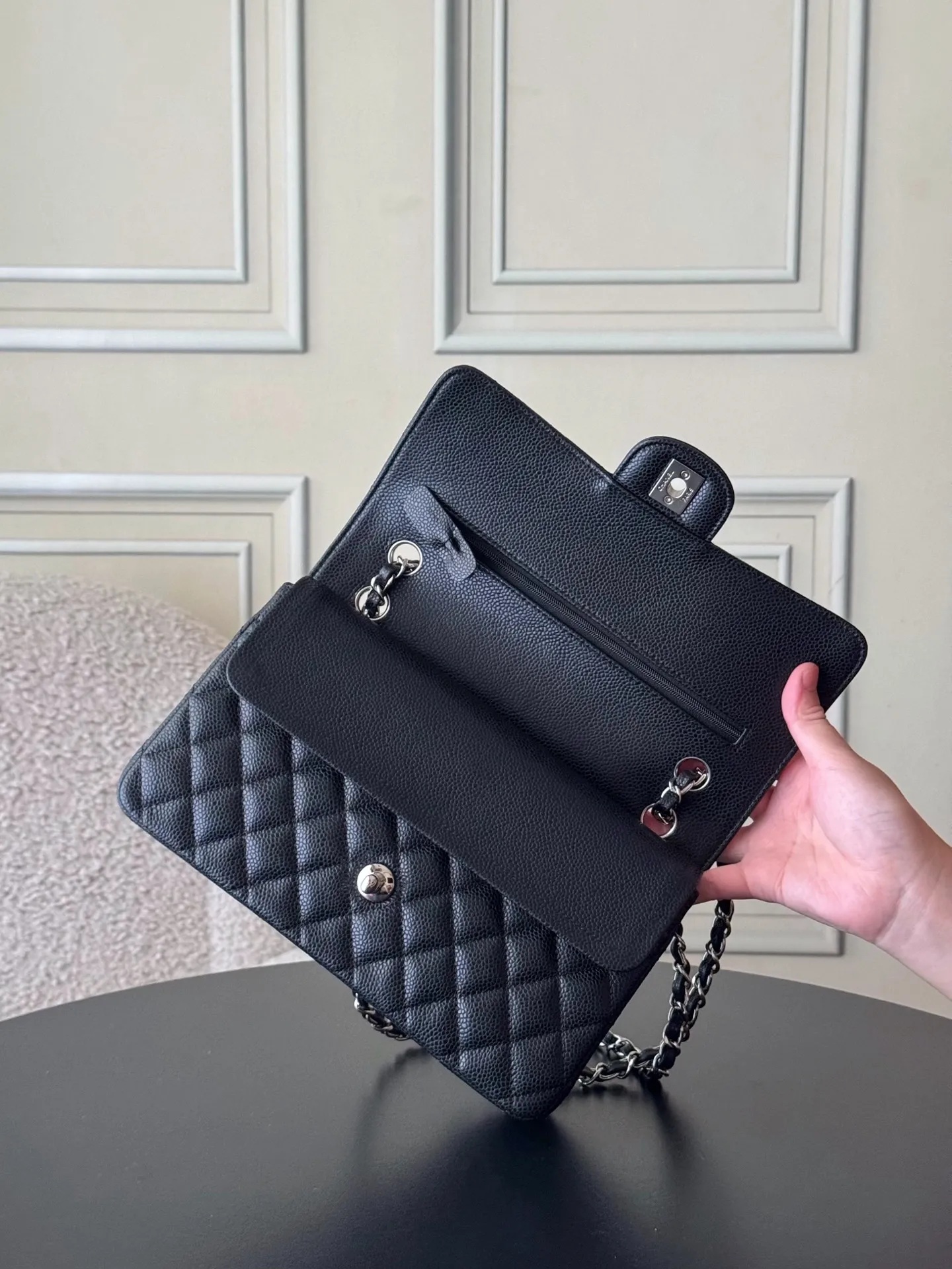 CHANEL Classic 11.12 Handbag Medium Caviar A01112 - 图片 7