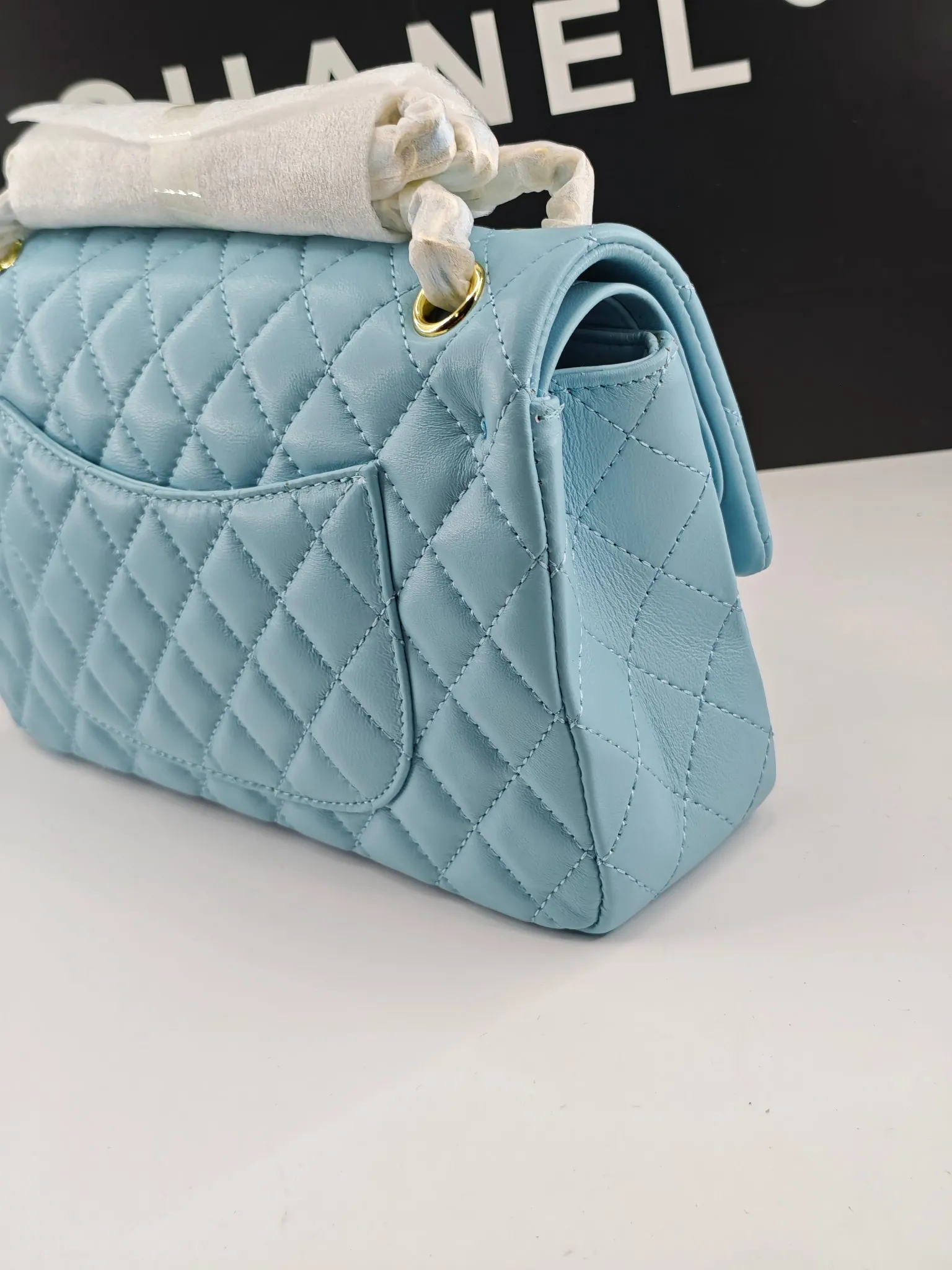 CHANEL Classic 11.12 Handbag Medium Lambskin A01112 - 图片 5