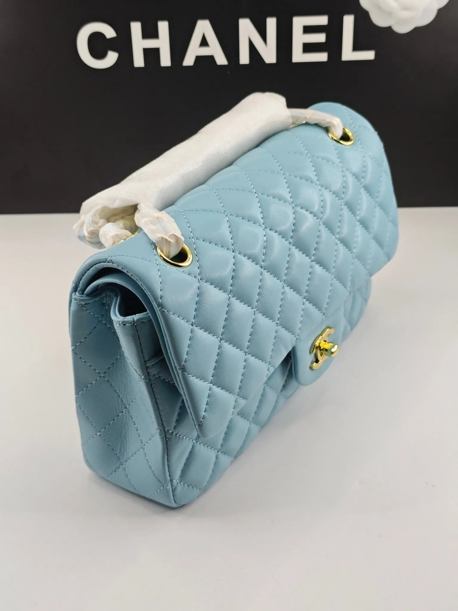 CHANEL Classic 11.12 Handbag Medium Lambskin A01112 - 图片 8