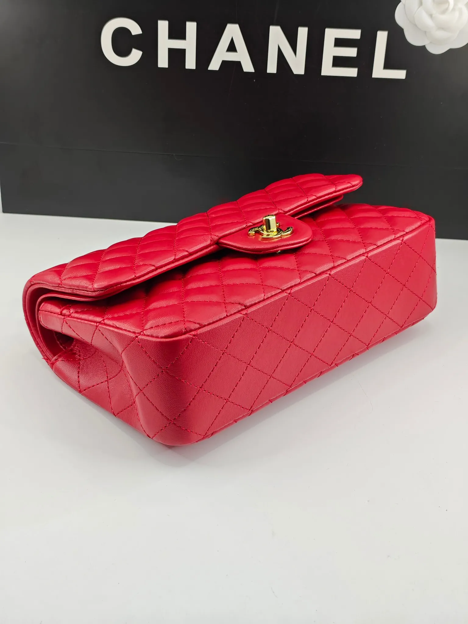 CHANEL Classic 11.12 Handbag Medium Lambskin A01112 - 图片 6