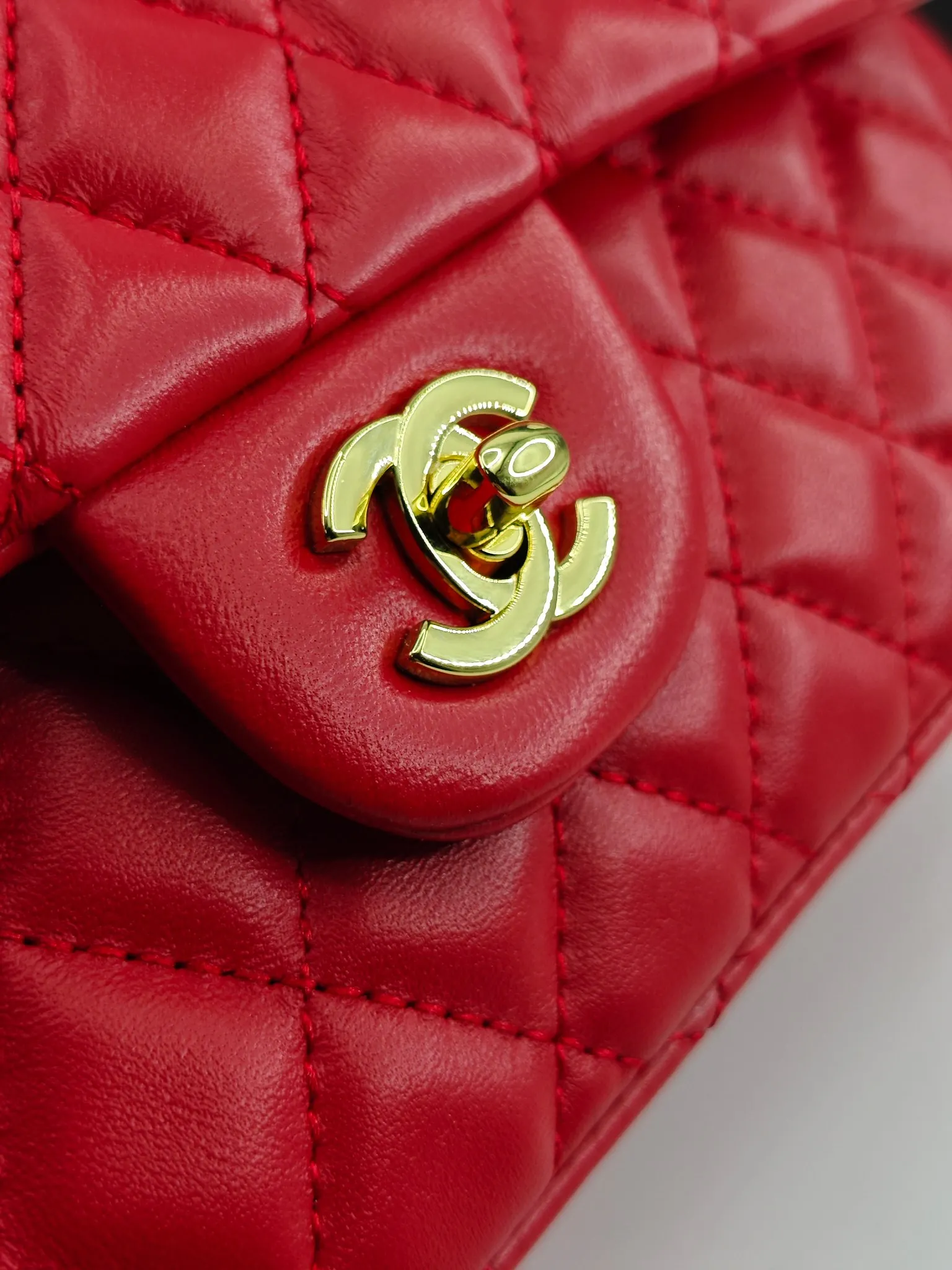 CHANEL Classic 11.12 Handbag Medium Lambskin A01112 - 图片 7