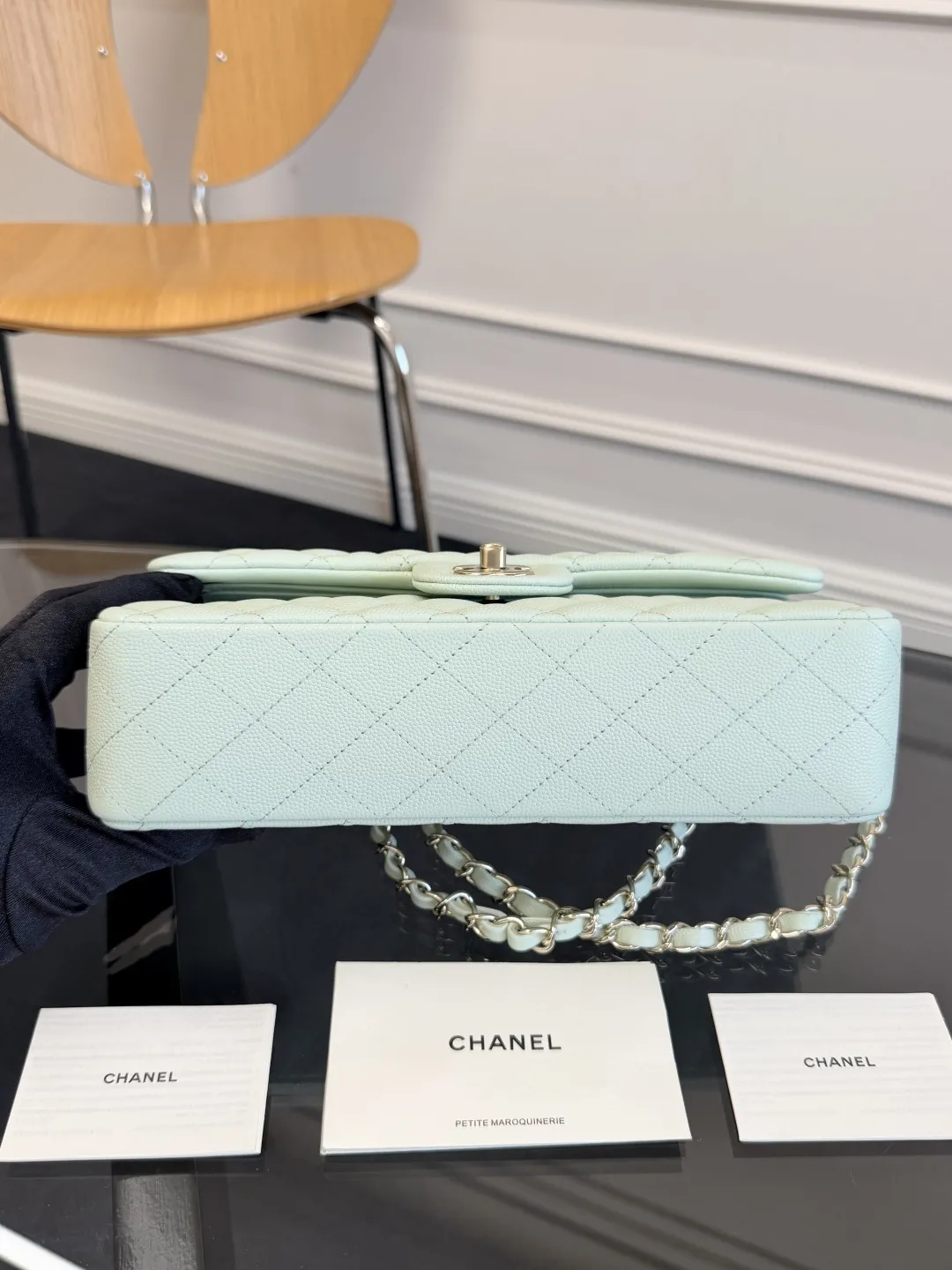 CHANEL Classic 11.12 Handbag Medium Caviar A01112 - 图片 4