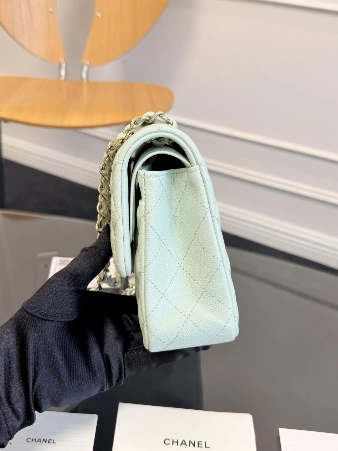 CHANEL Classic 11.12 Handbag Medium Caviar A01112 - 图片 5