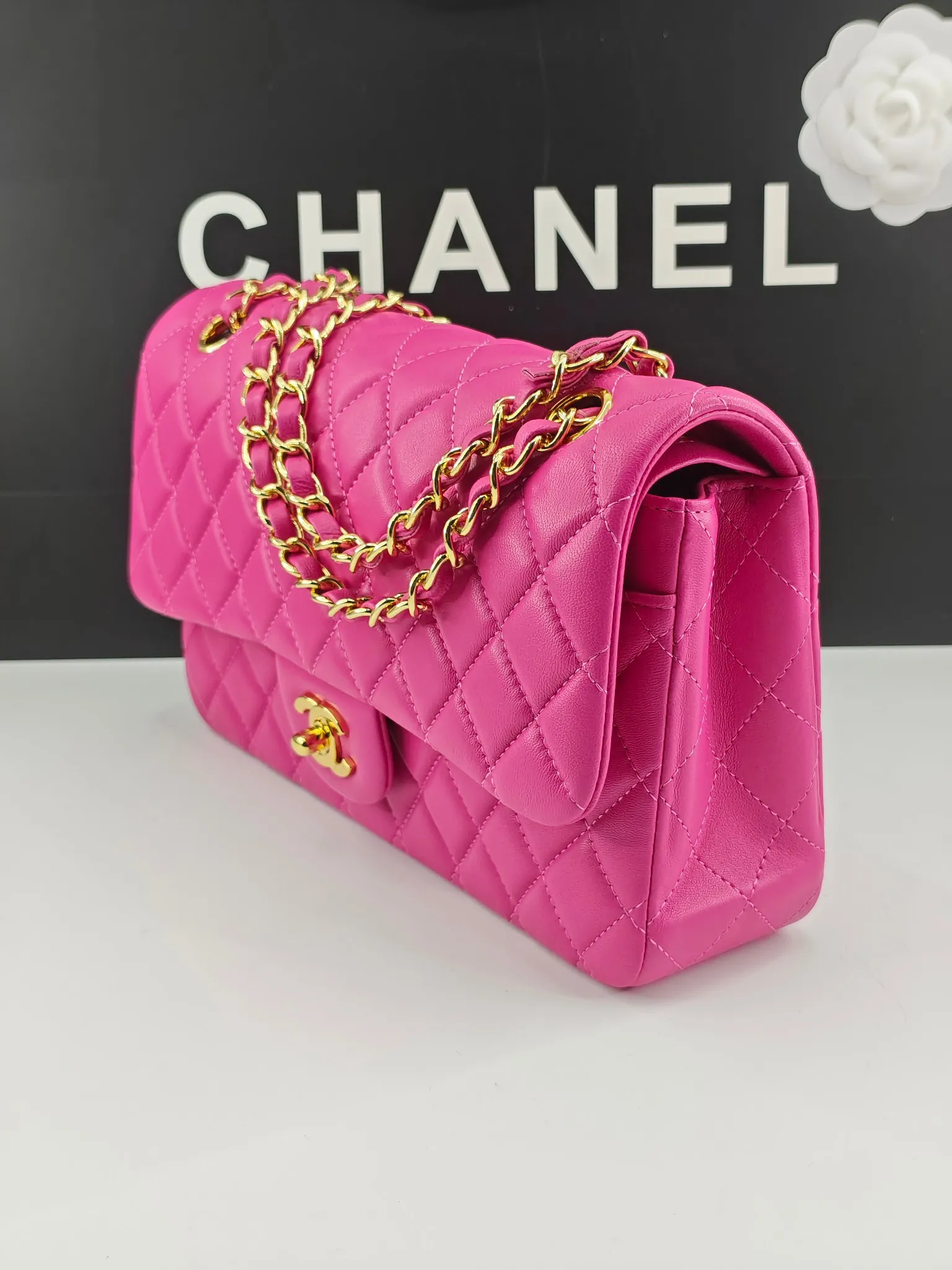 CHANEL Classic 11.12 Handbag Medium Lambskin A01112 - 图片 3