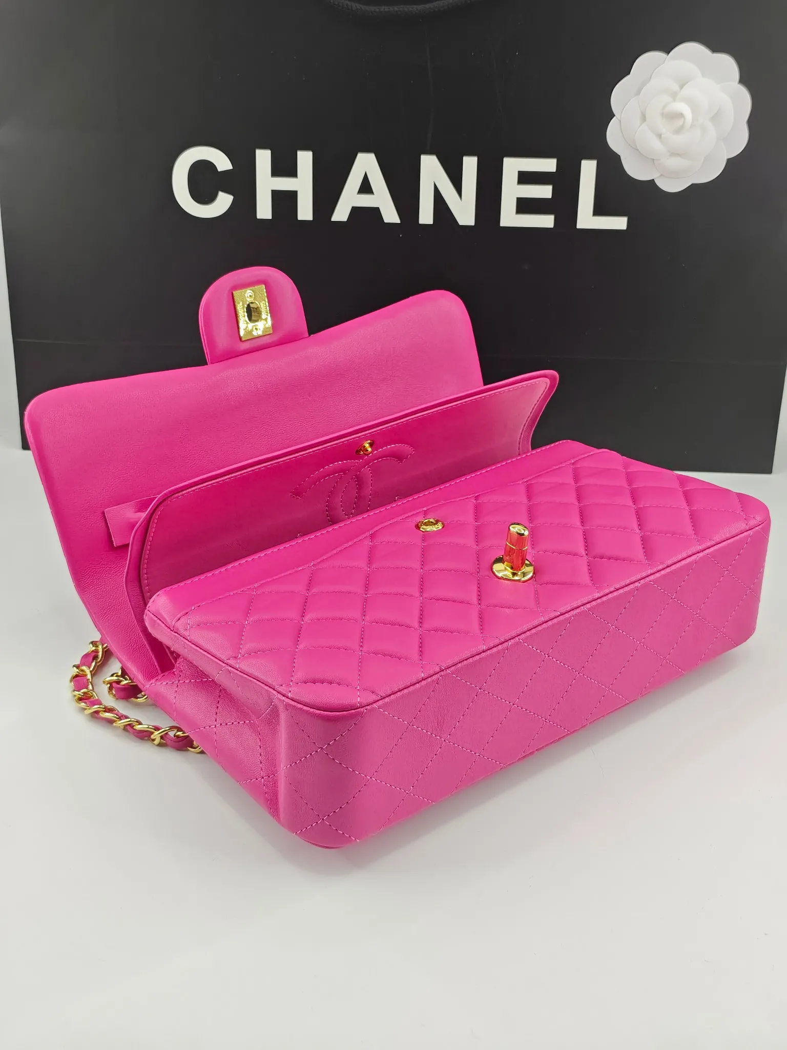 CHANEL Classic 11.12 Handbag Medium Lambskin A01112 - 图片 8