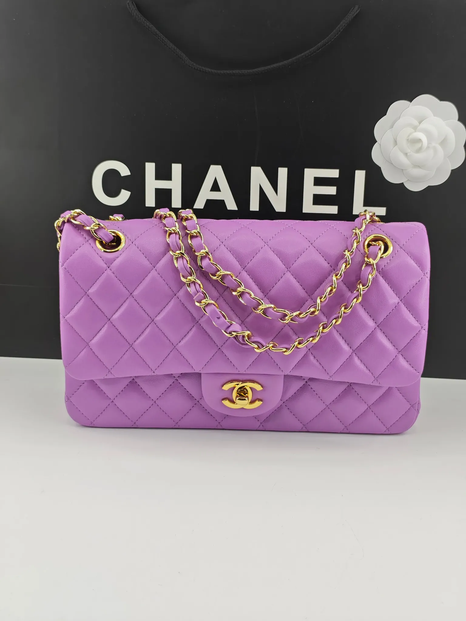 Alternative view of CHANEL Classic Flap Handbag Medium Lambskin Light Gold A01112